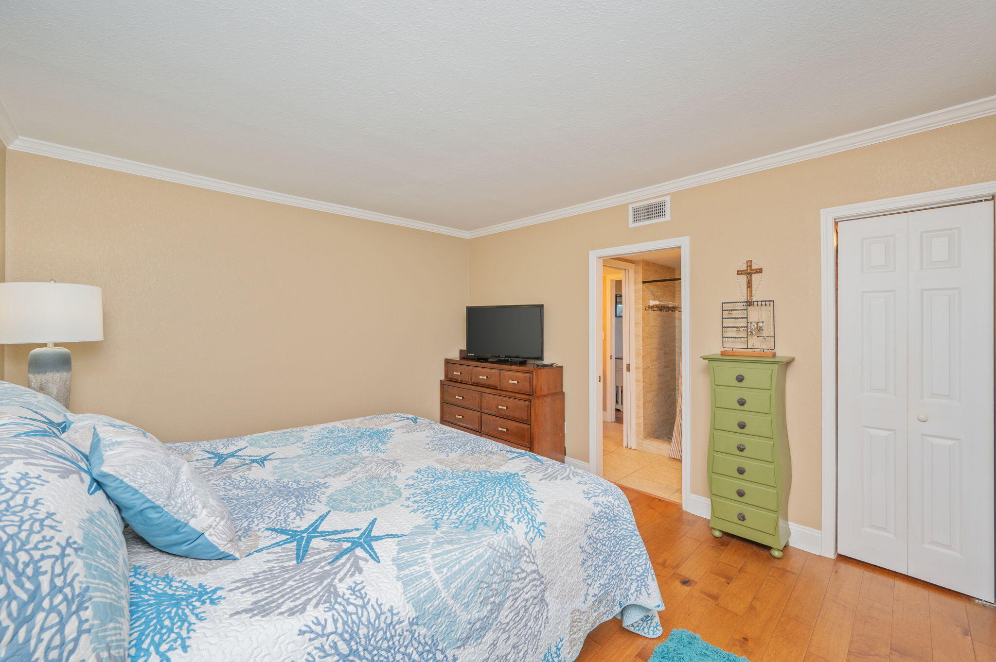 112 Fairway Boulevard 205