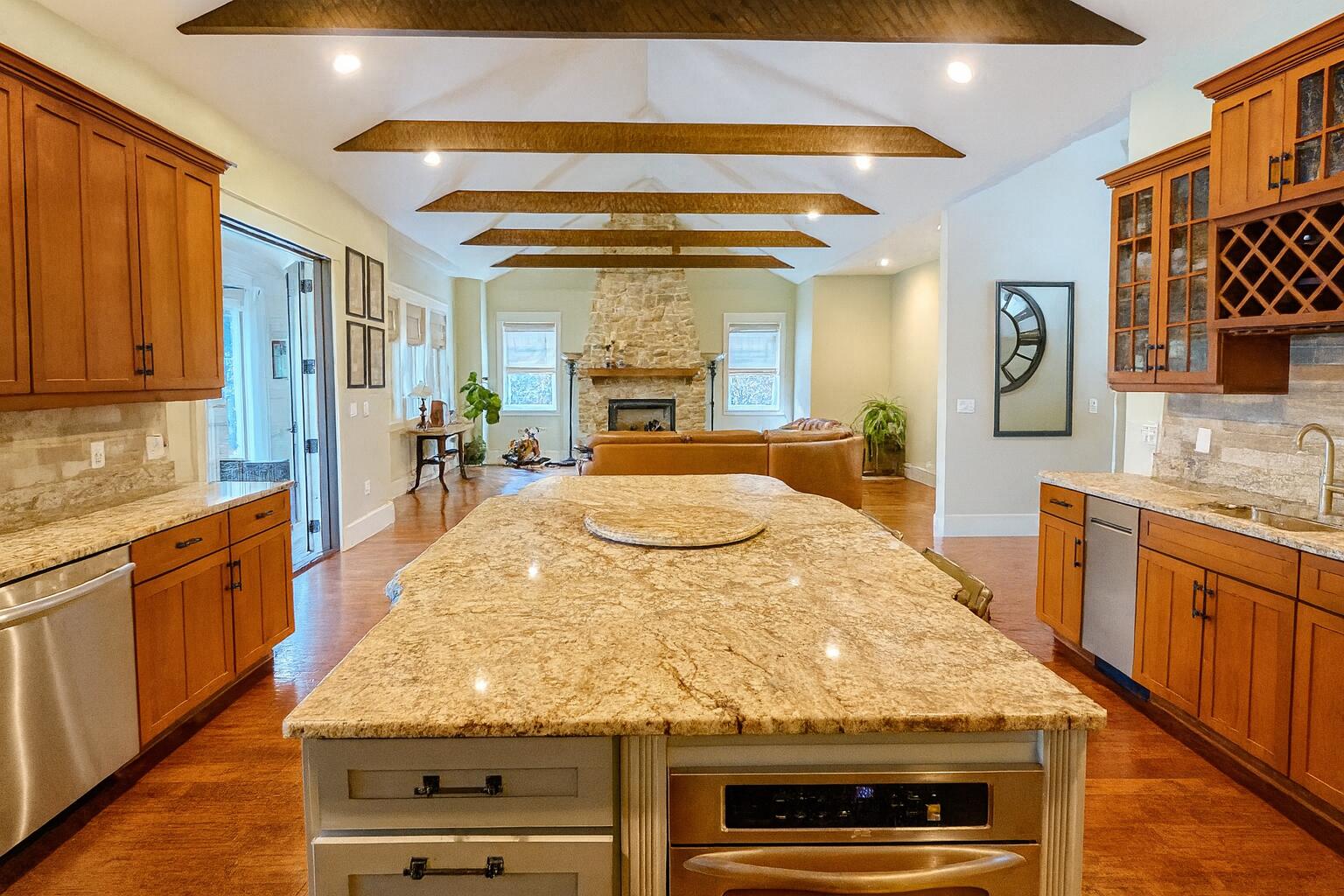 22 Grand Flora Way