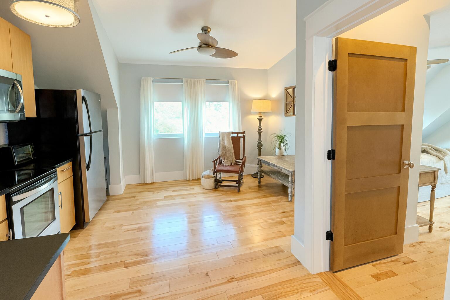 22 Grand Flora Way