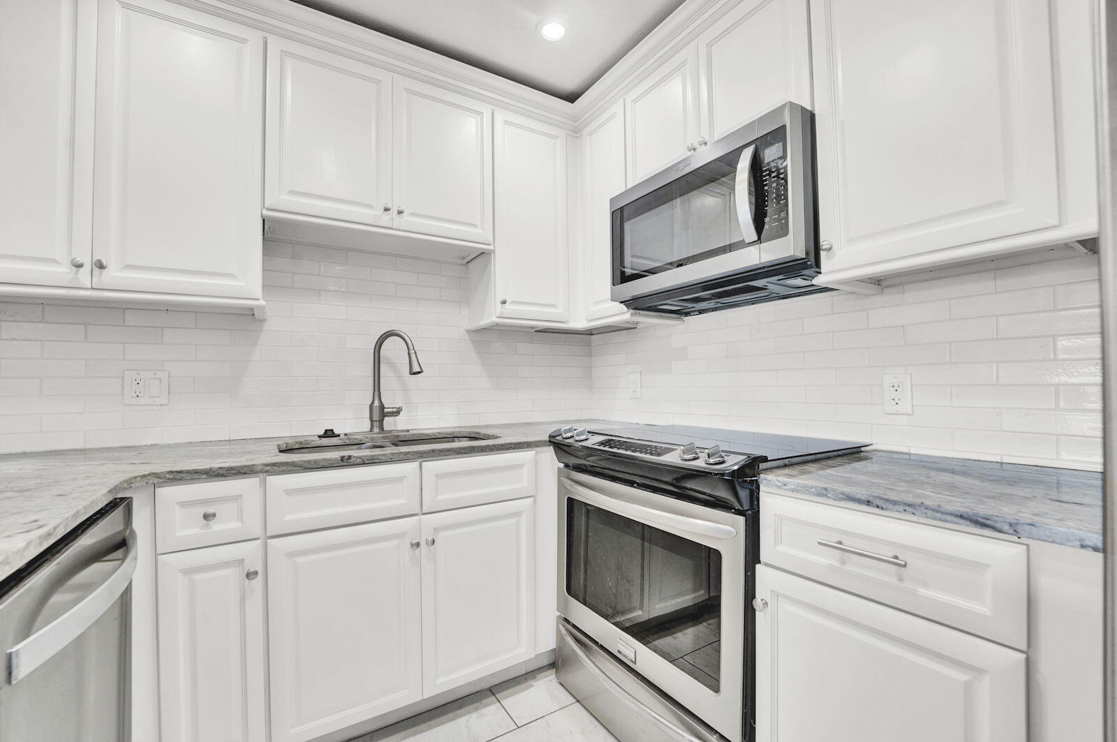4726 Bay Point Road D239