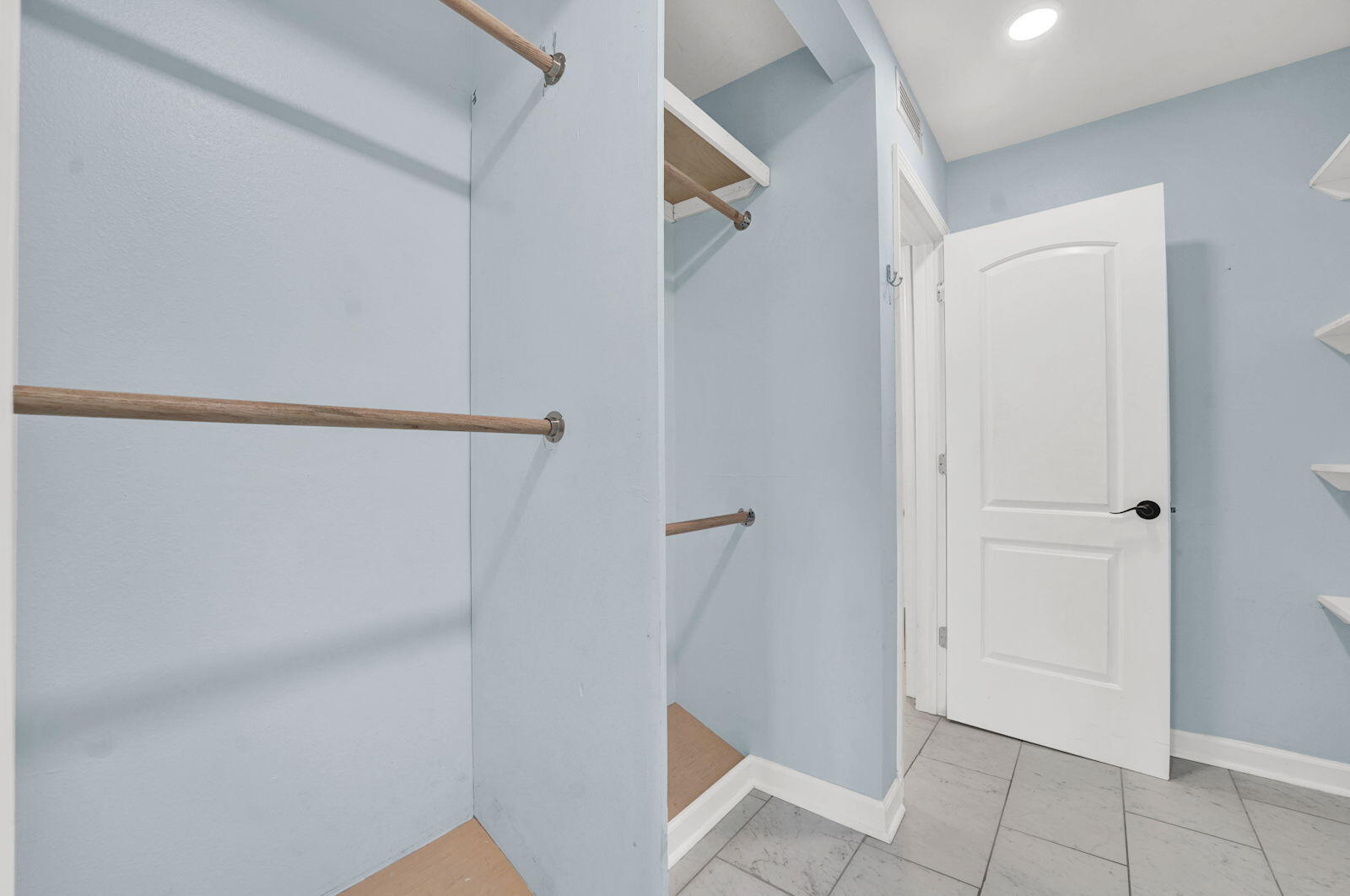 4726 Bay Point Road D239