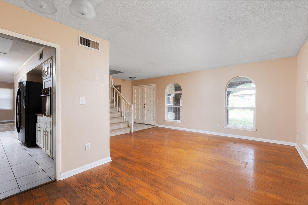 6096 Schofield Drive