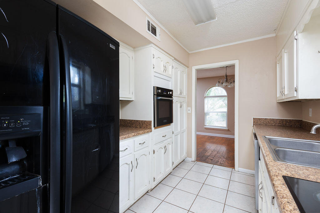 6096 Schofield Drive