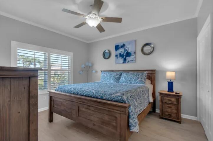 1952 Scenic Gulf Drive 107