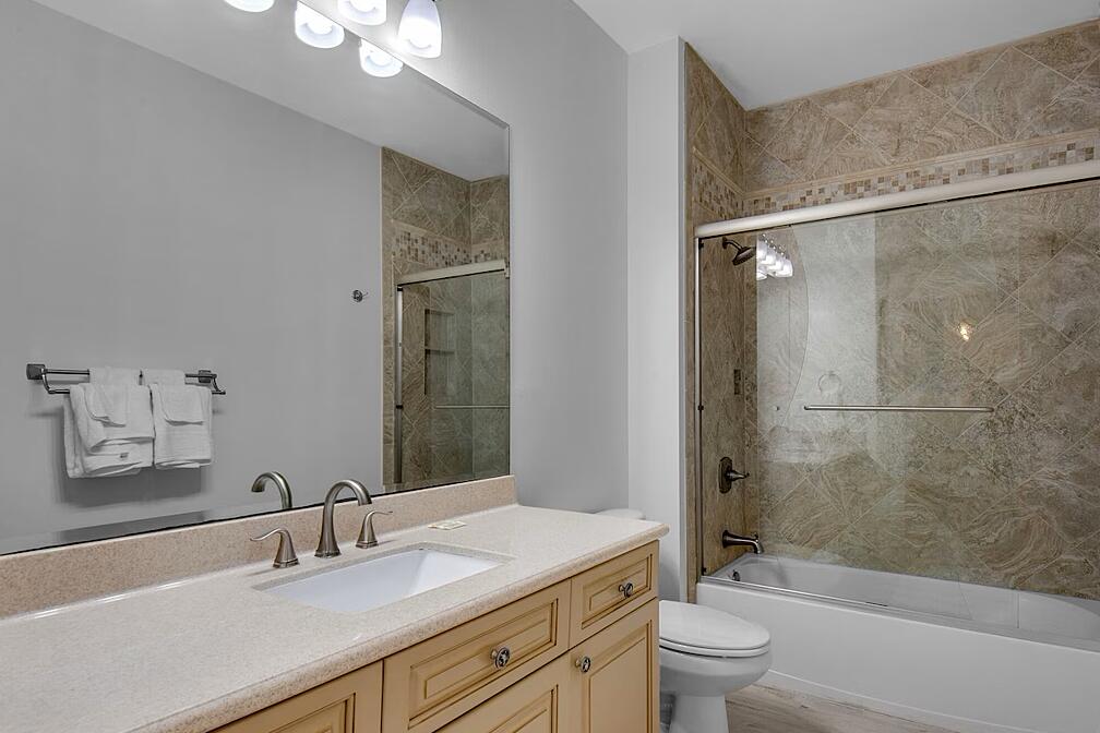 1952 Scenic Gulf Drive 107