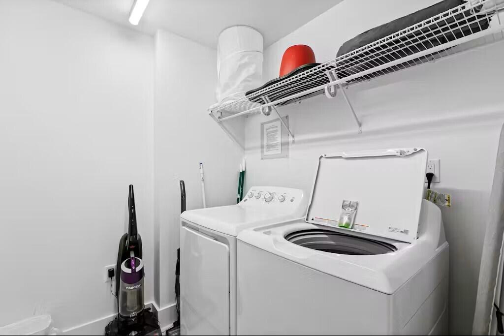 858 Scallop Court UNIT 204