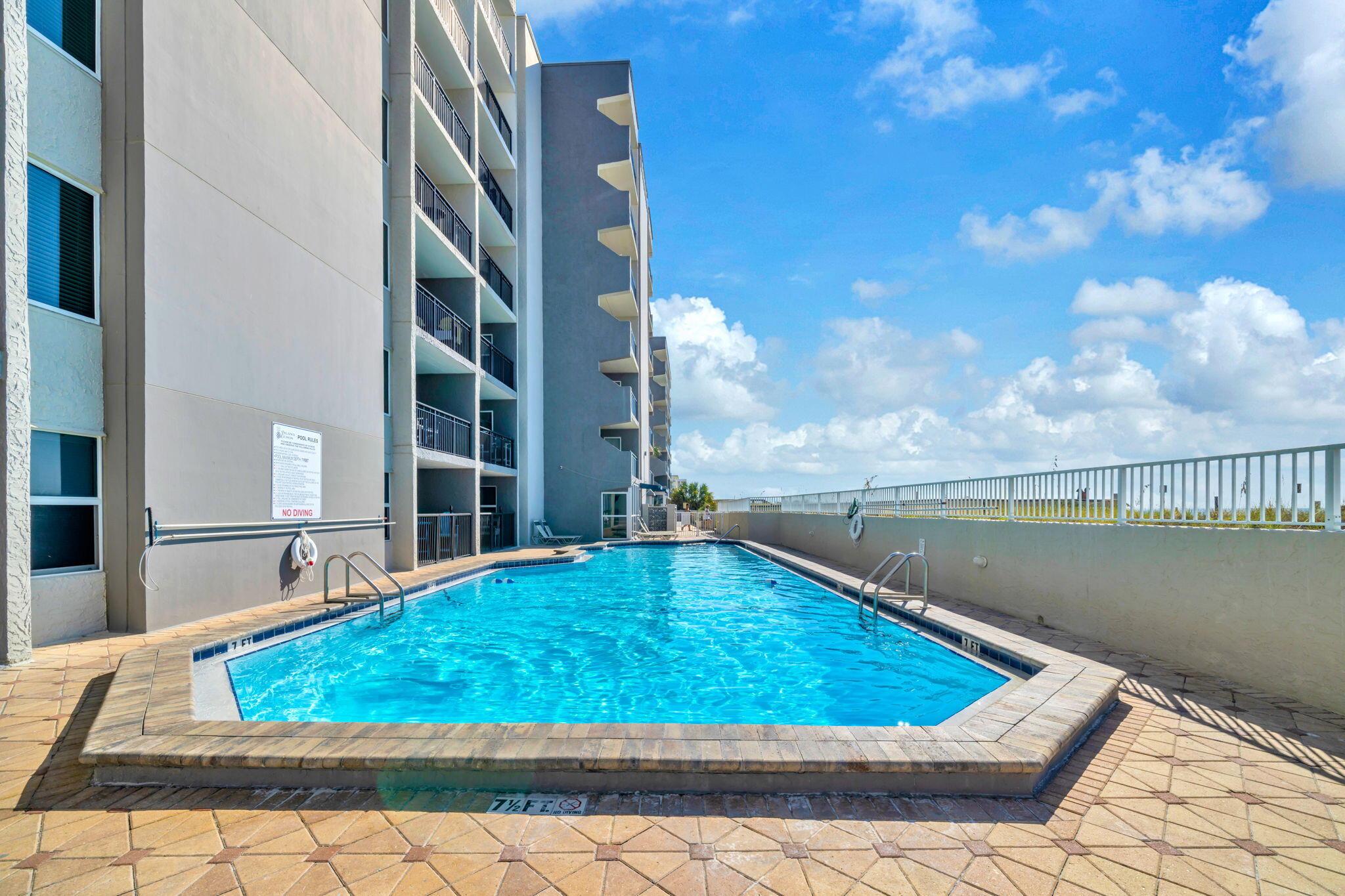 676 Santa Rosa Boulevard #5F