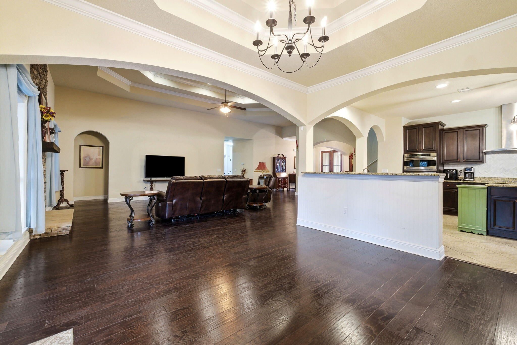 1207 Wings Way