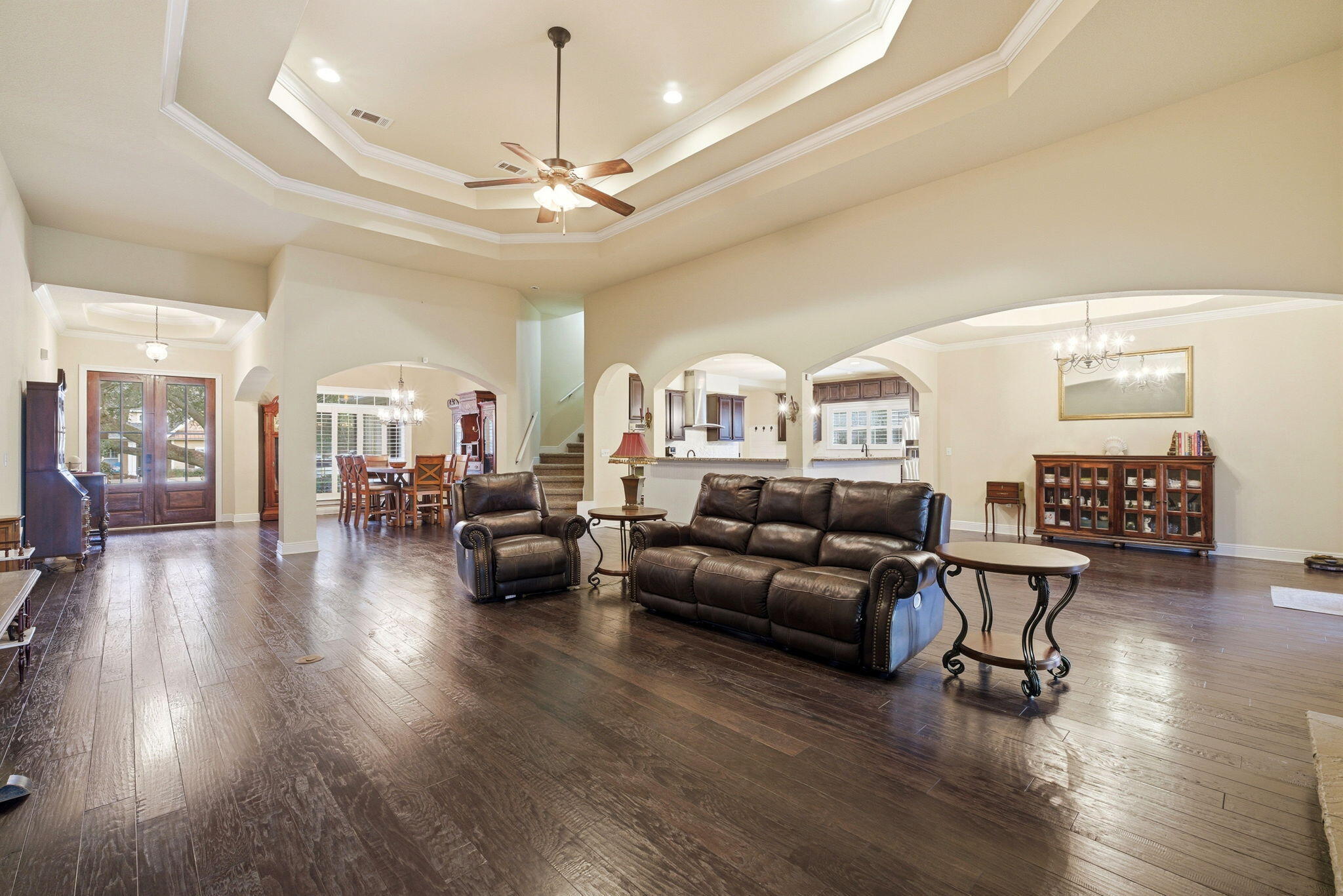 1207 Wings Way