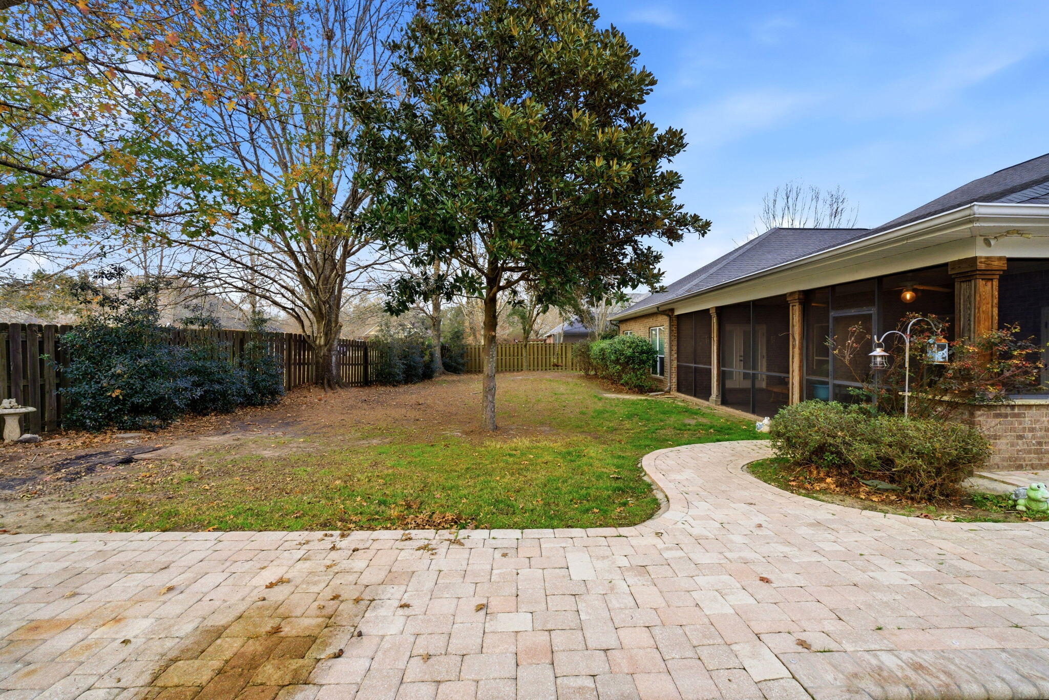 1207 Wings Way