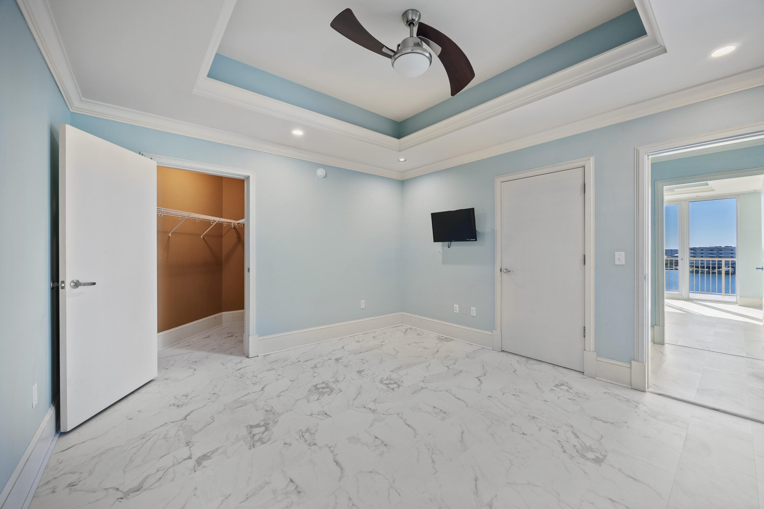 508 Harbor Boulevard Unit 402