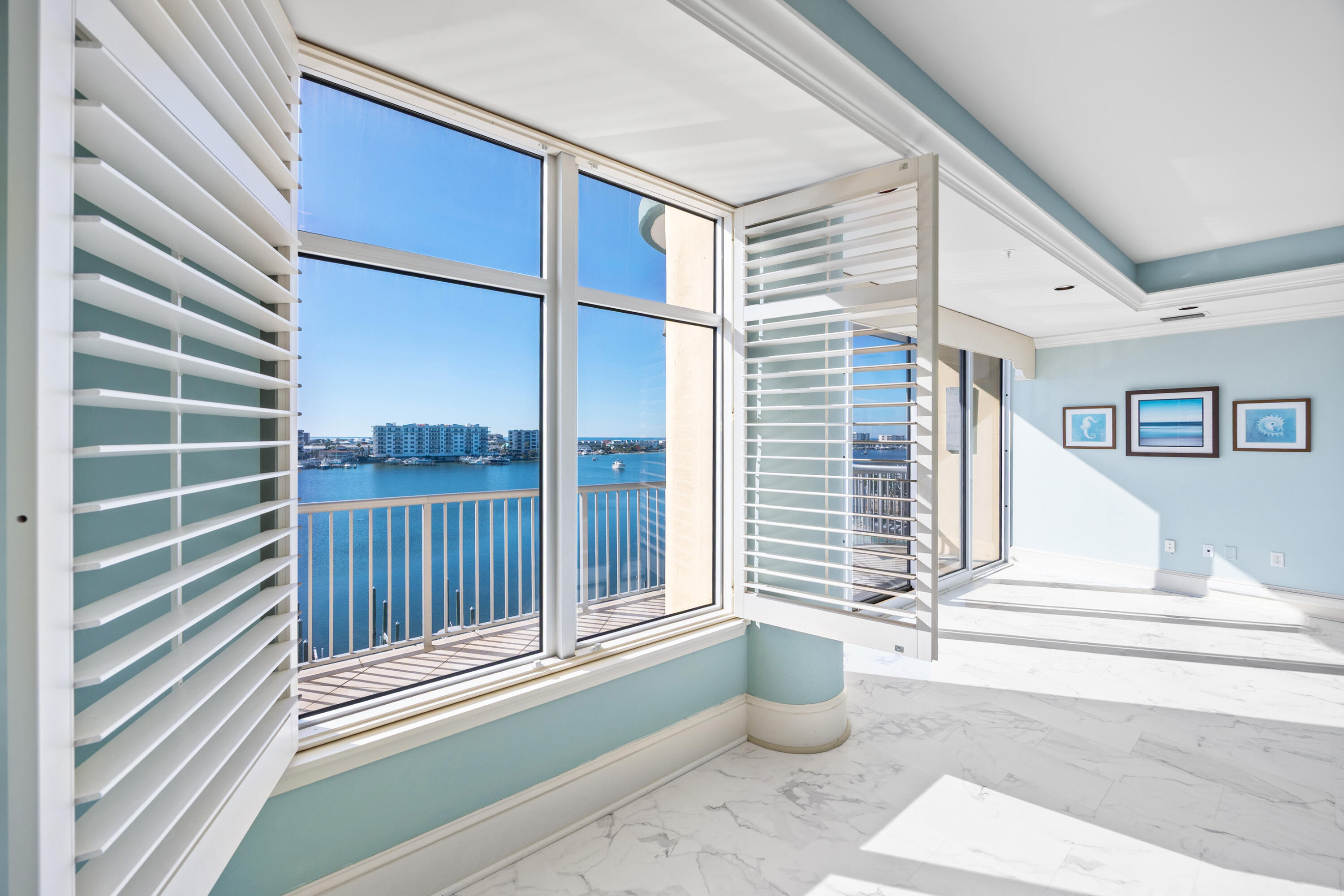 508 Harbor Boulevard Unit 402