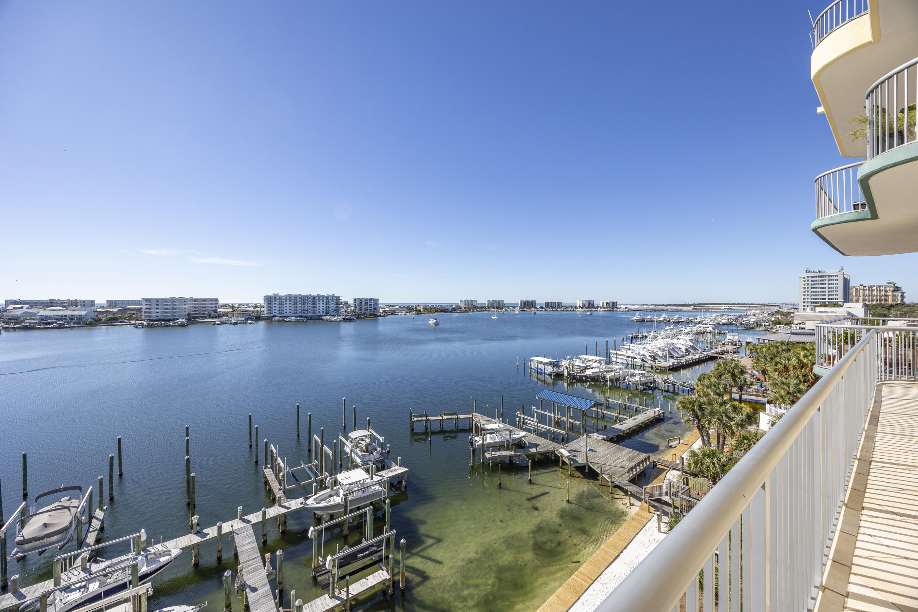 508 Harbor Boulevard Unit 402