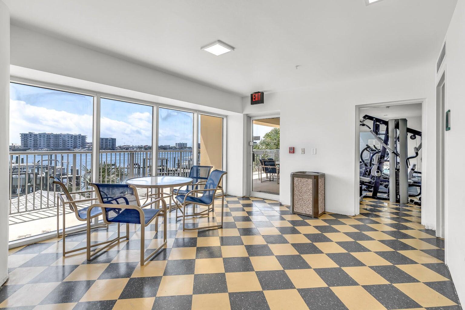 508 Harbor Boulevard Unit 402