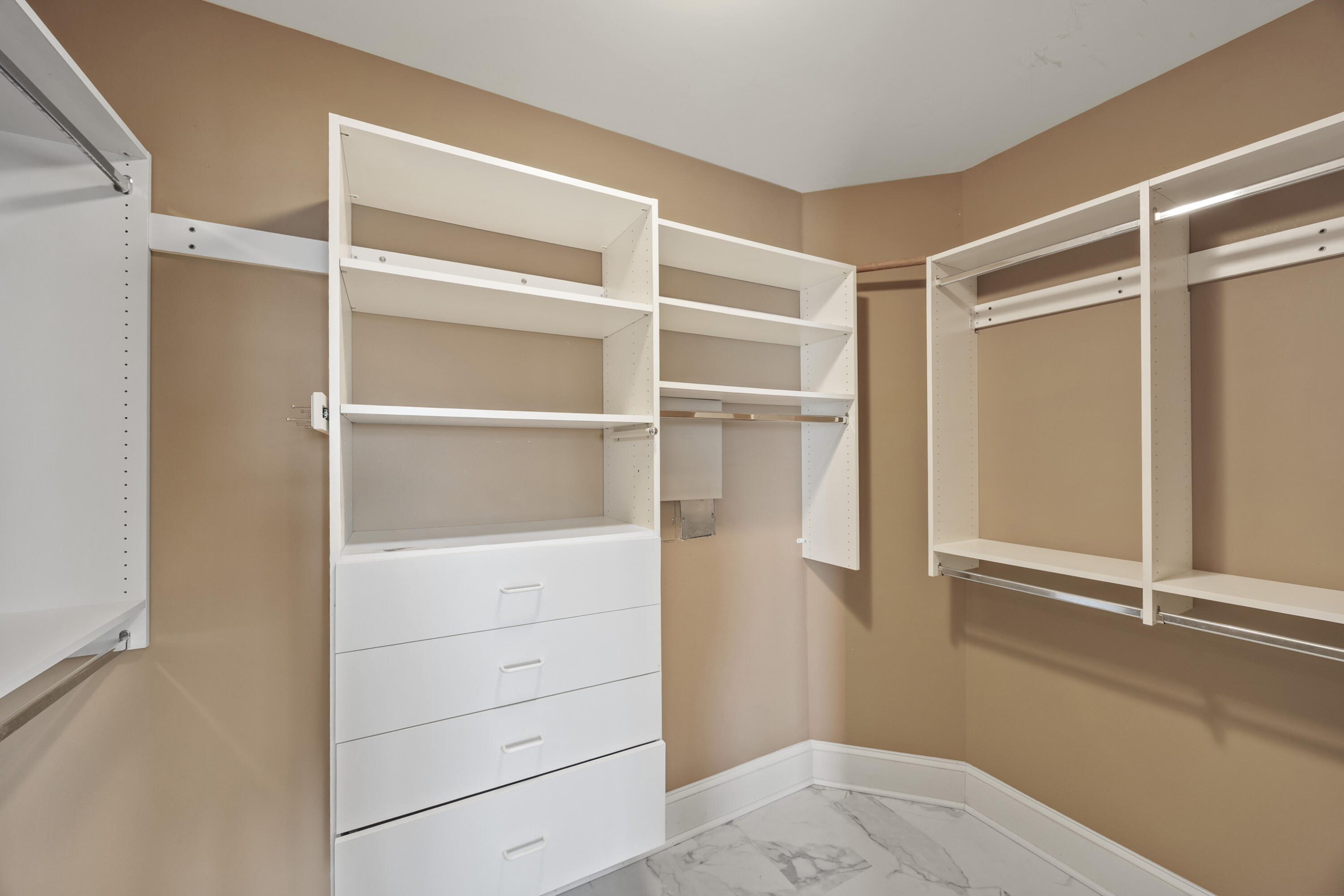 508 Harbor Boulevard Unit 402