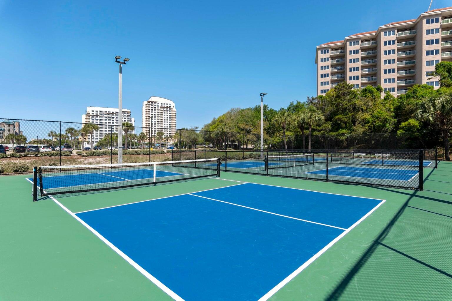 515 Tops'l Beach Boulevard 301