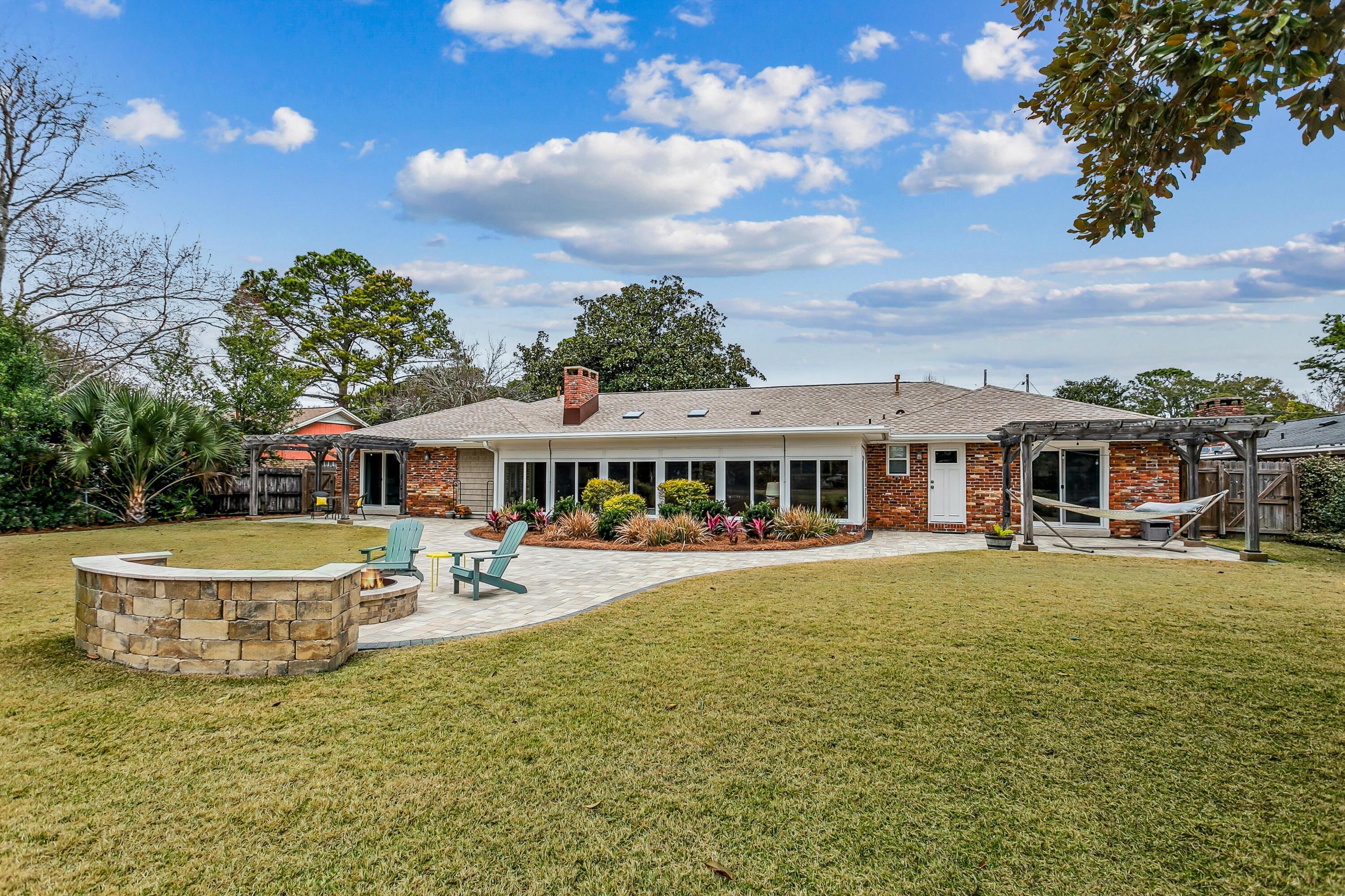 76 Country Club Road