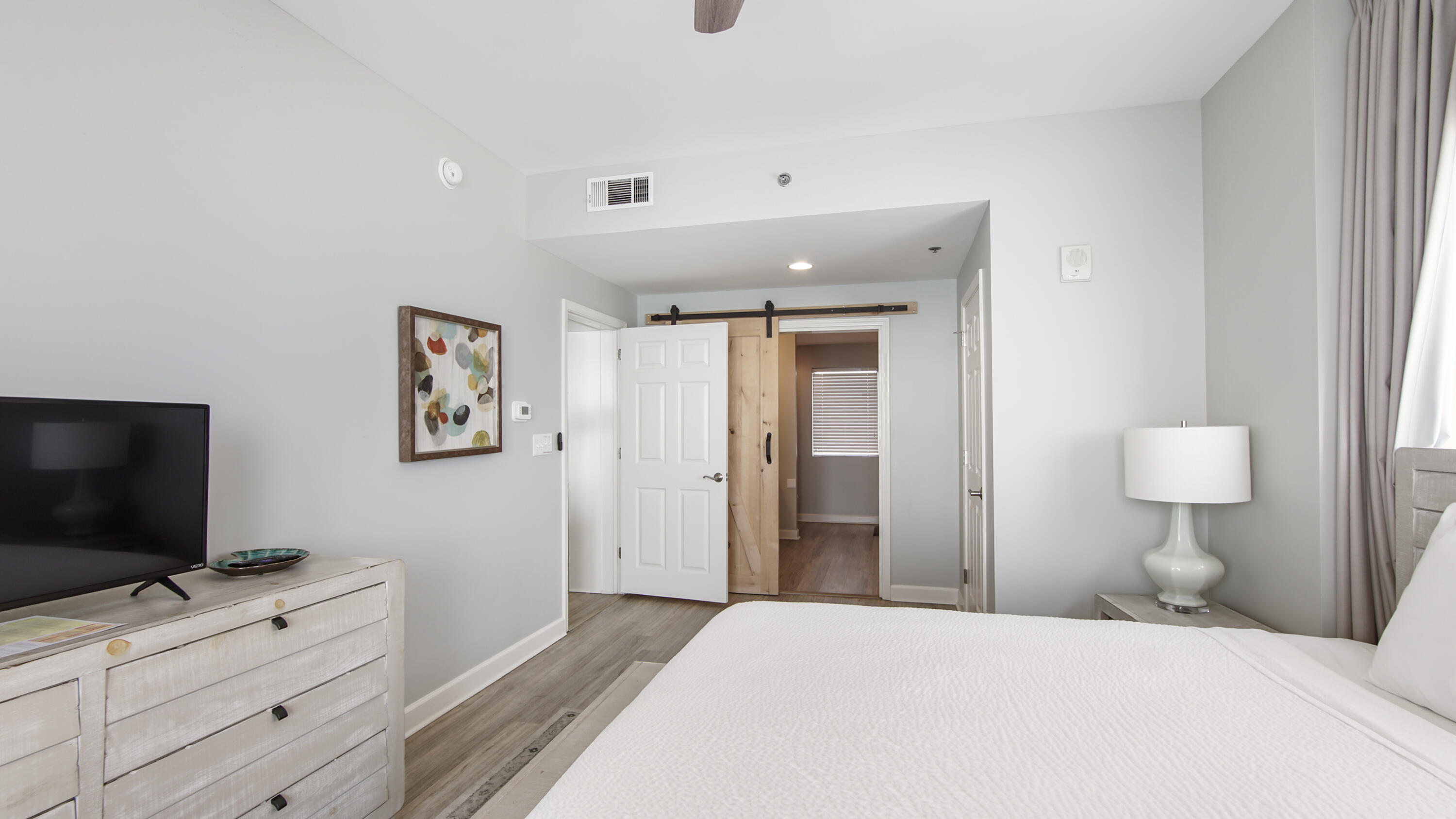 17739 Front Beach Road 507W