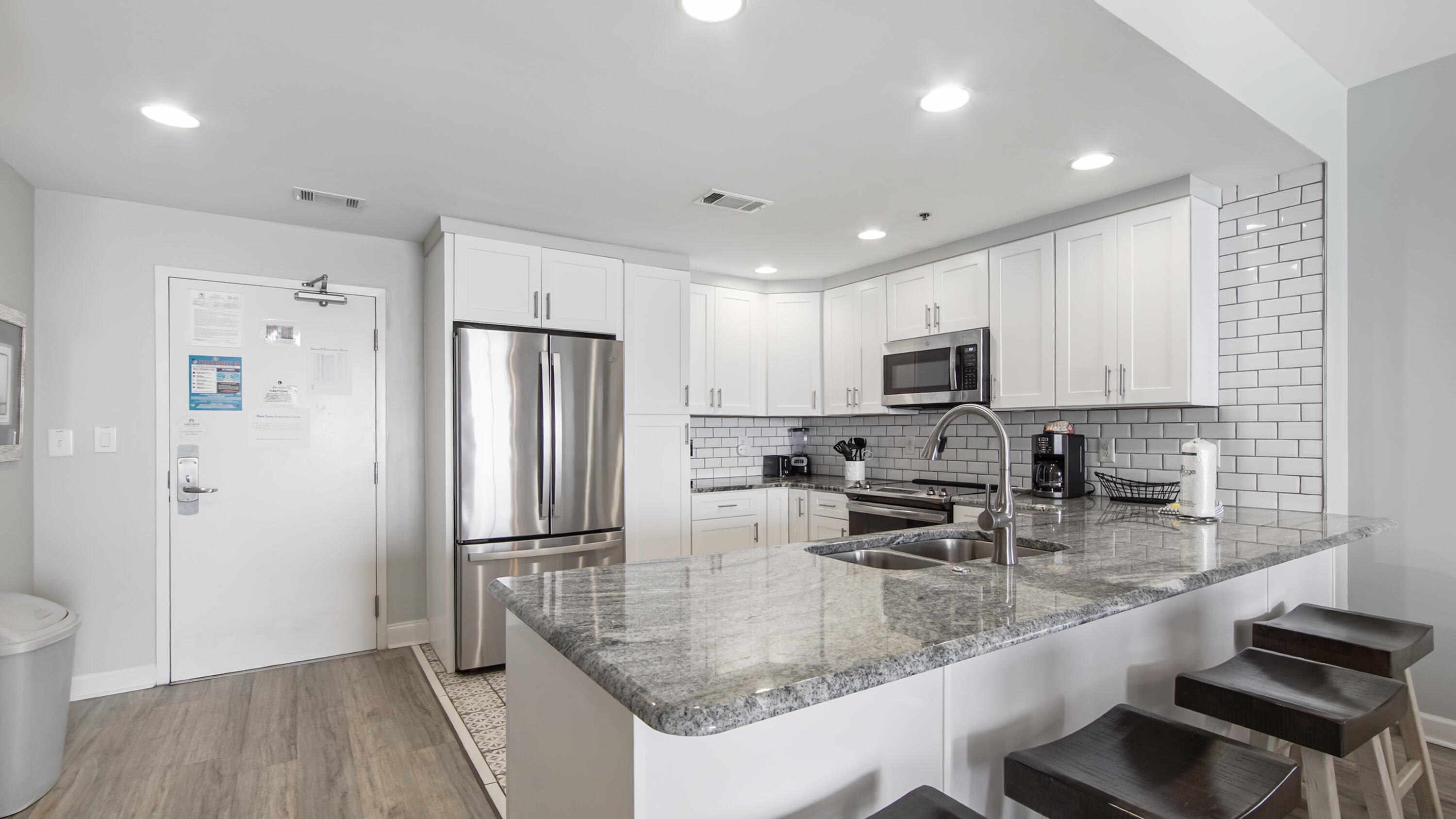 17739 Front Beach Road 507W