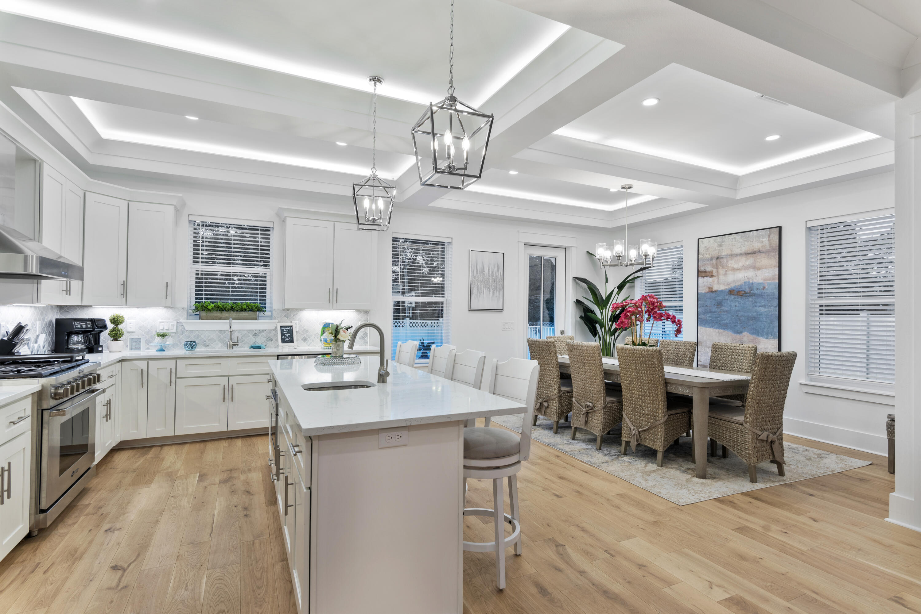 103 St Simon Circle