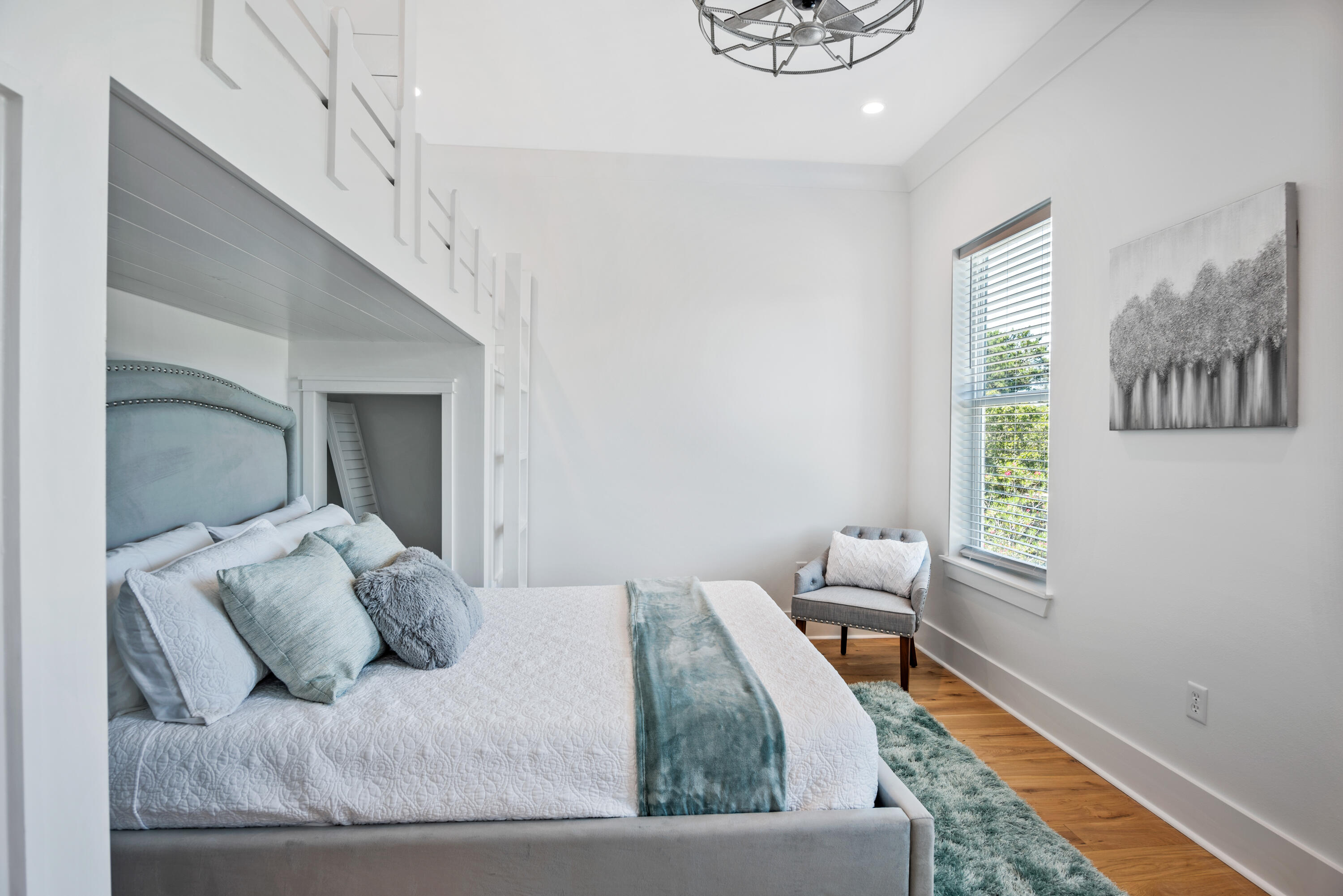 103 St Simon Circle