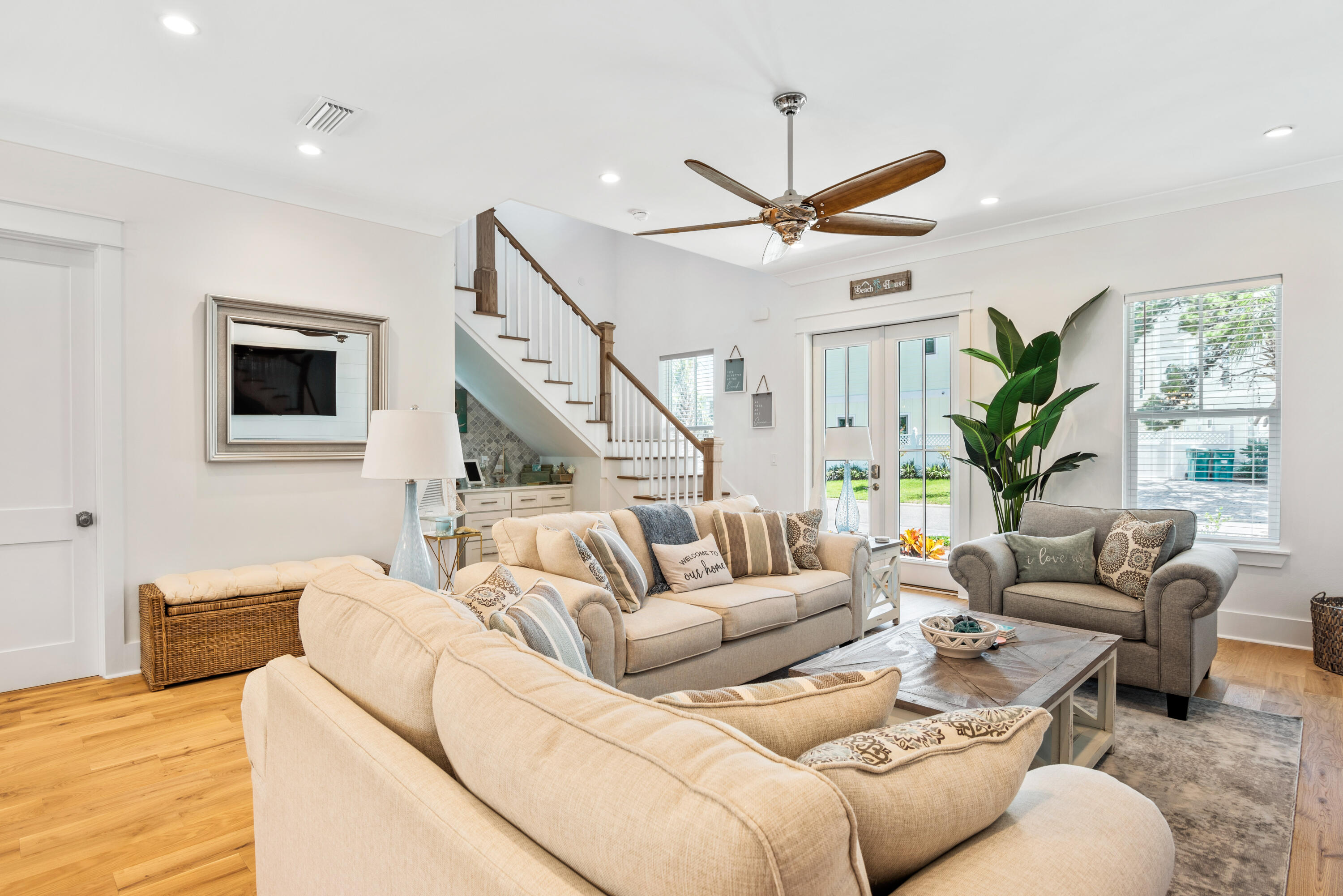 103 St Simon Circle