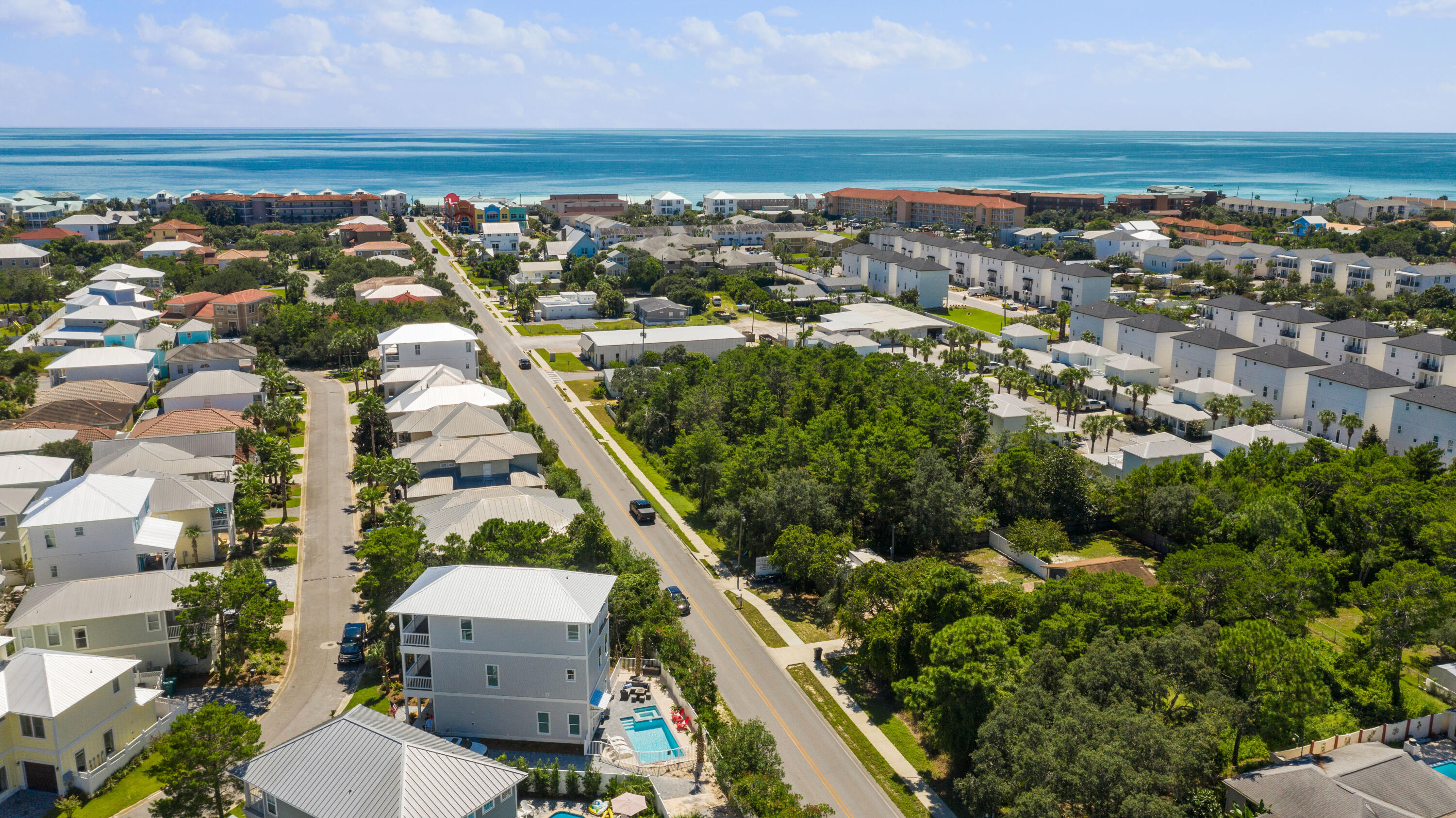 103 St Simon Circle