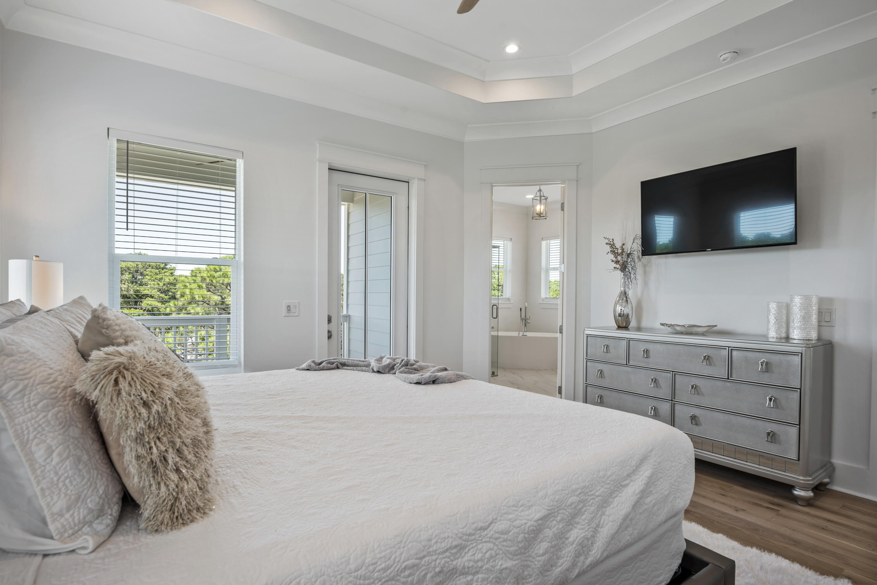 103 St Simon Circle