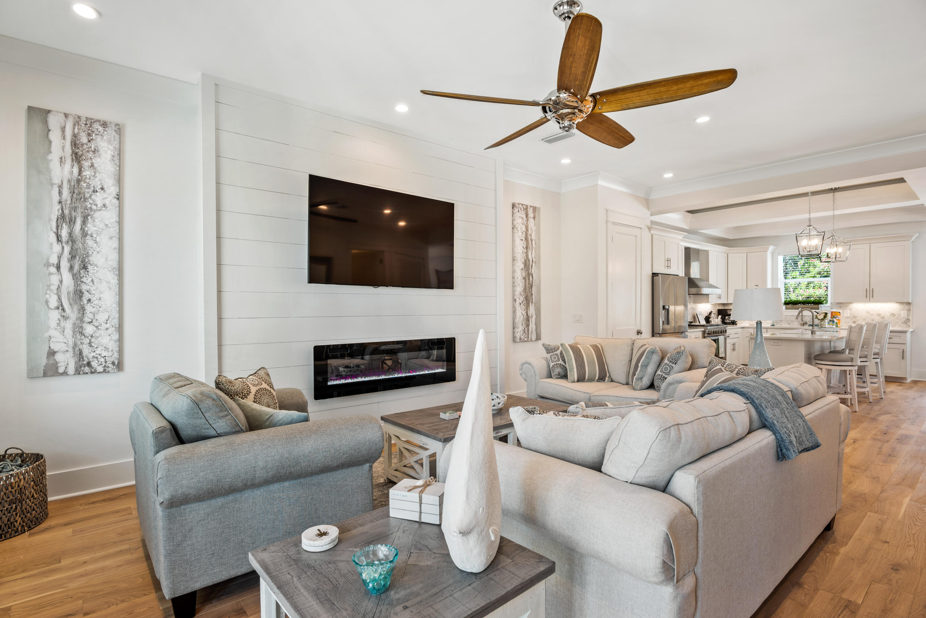 103 St Simon Circle