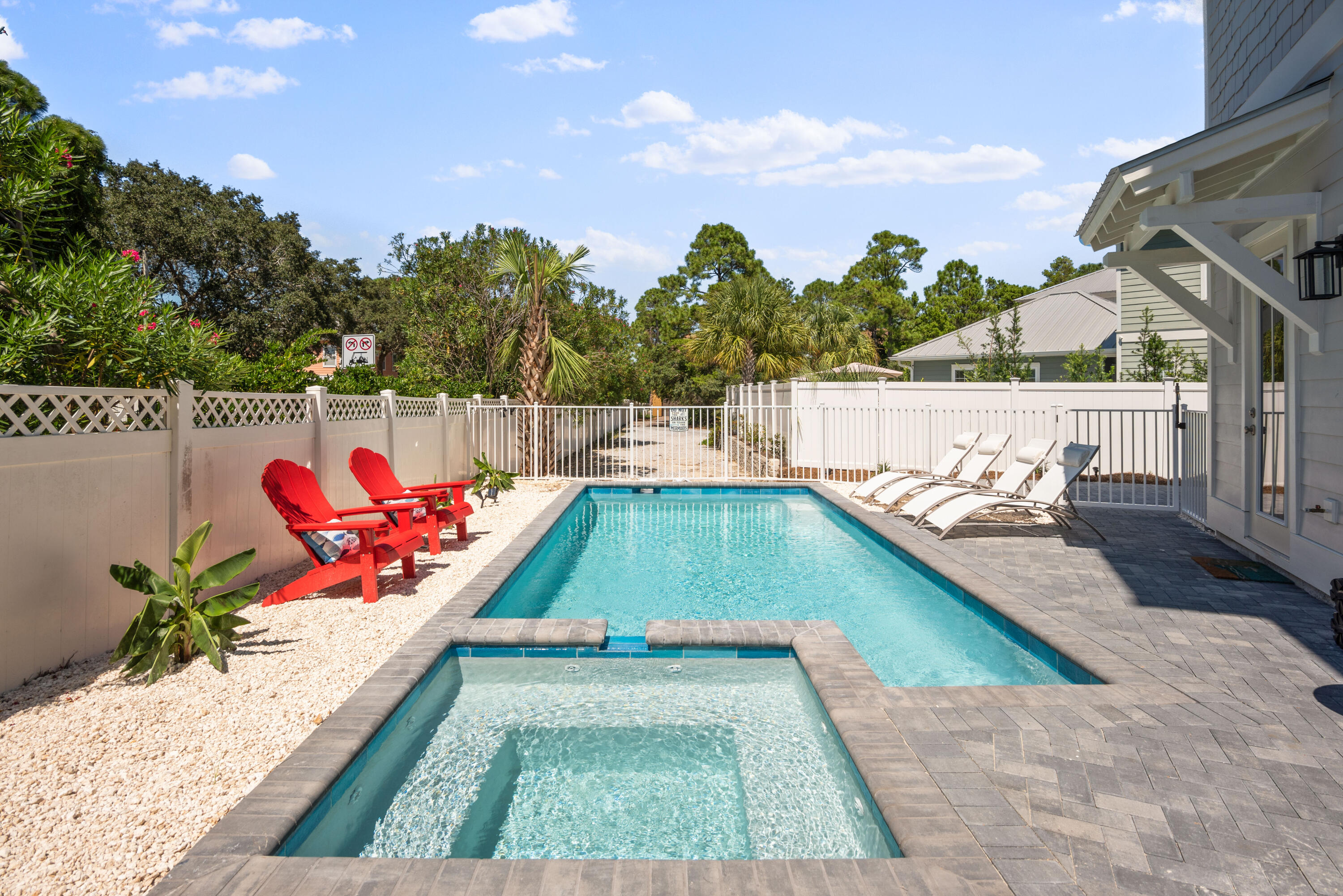 103 St Simon Circle