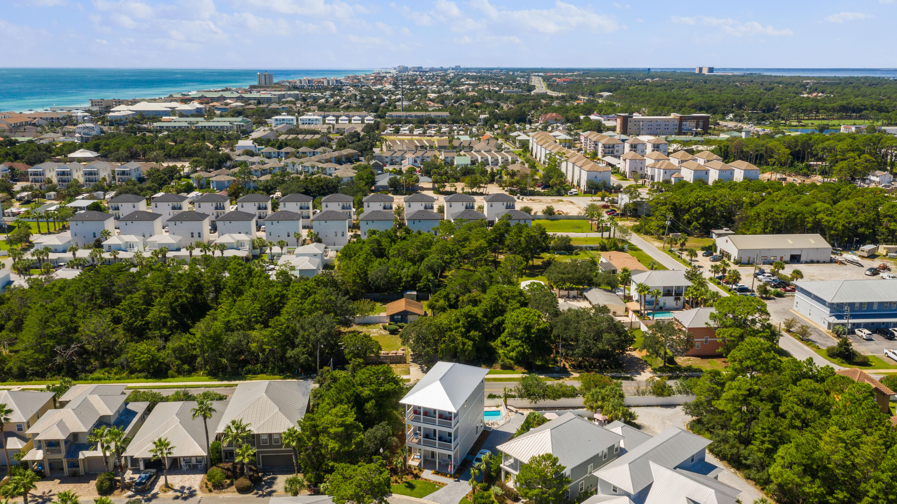 103 St Simon Circle