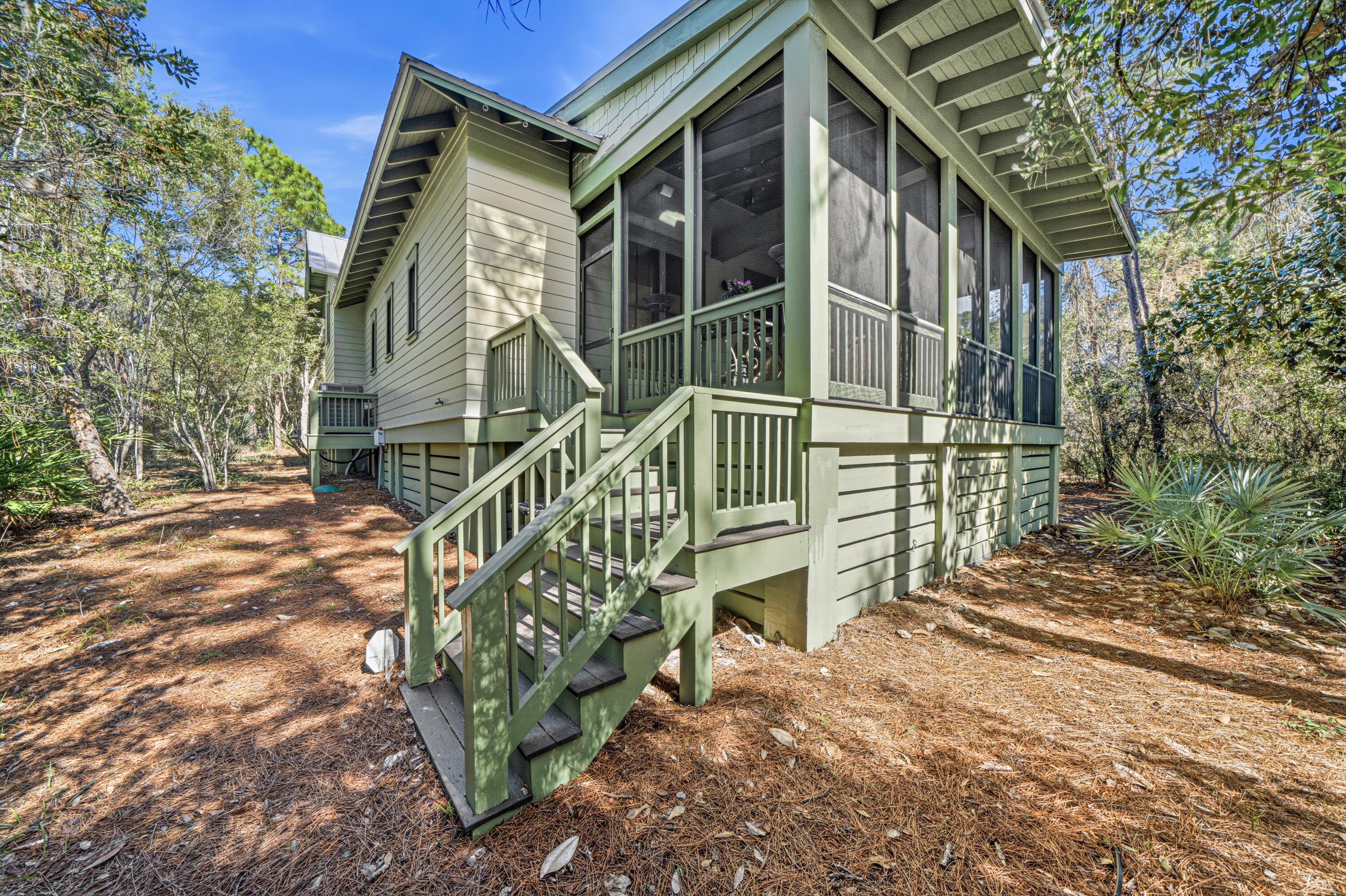 131 Hammock Lane