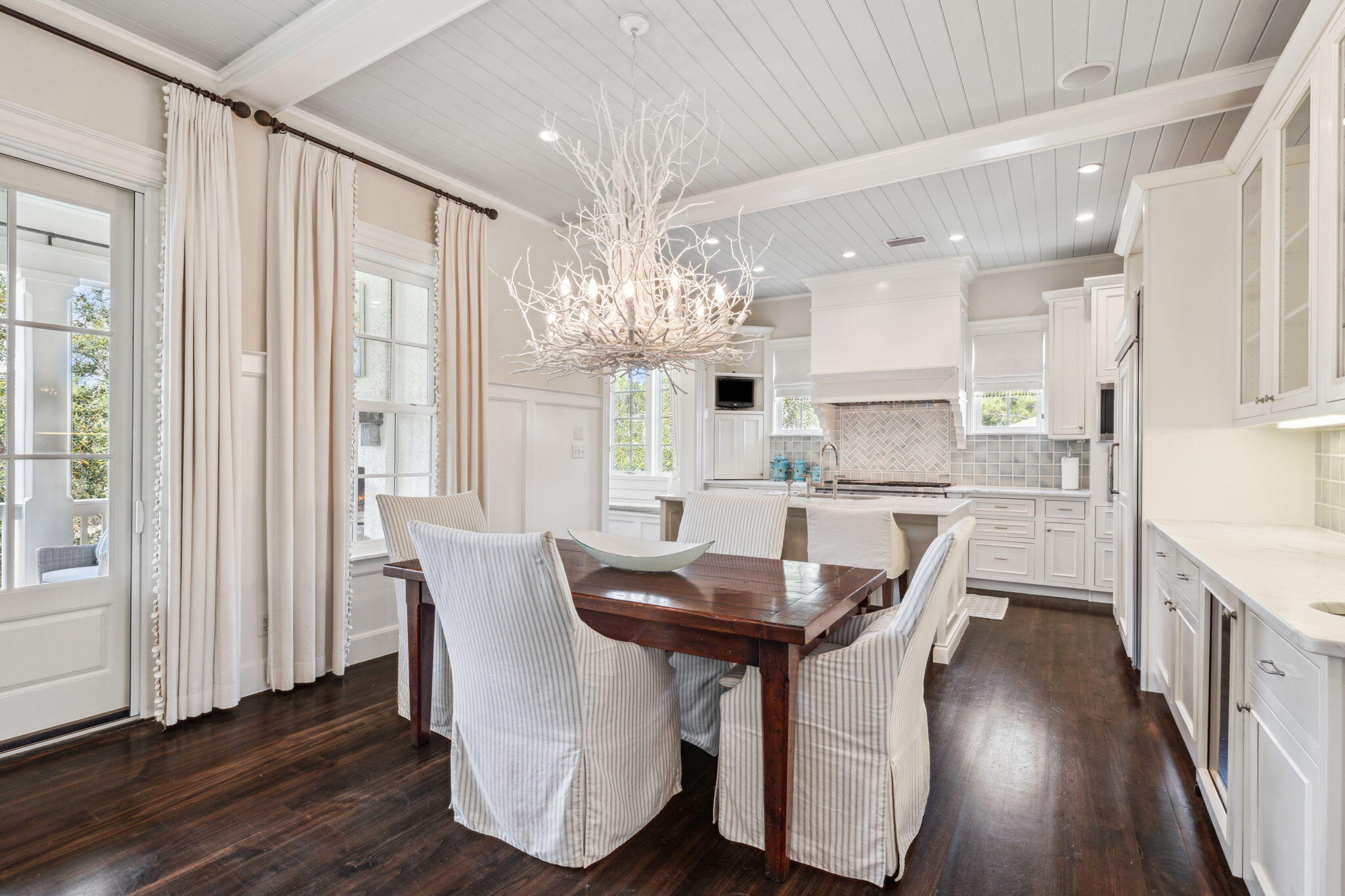 337 WESTERN LAKE Drive