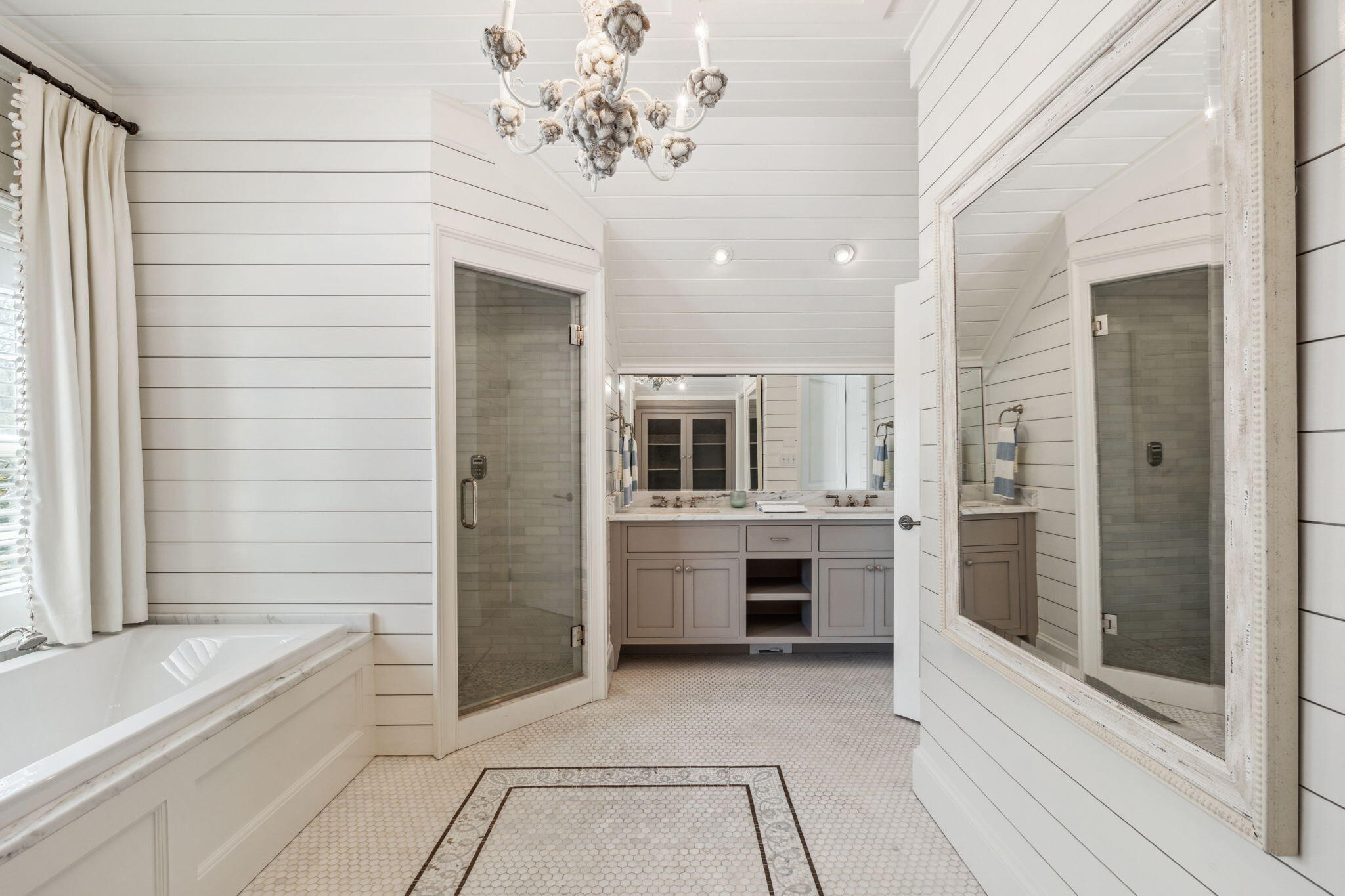 337 WESTERN LAKE Drive