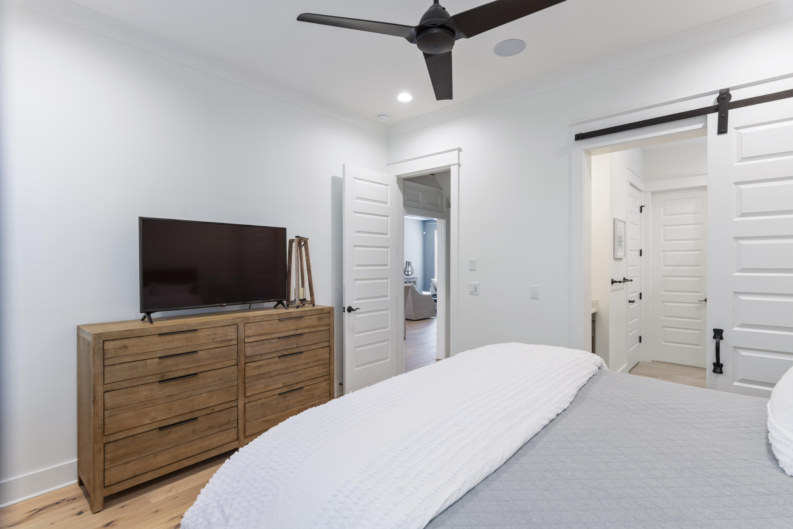 321 Ridgewalk Circle