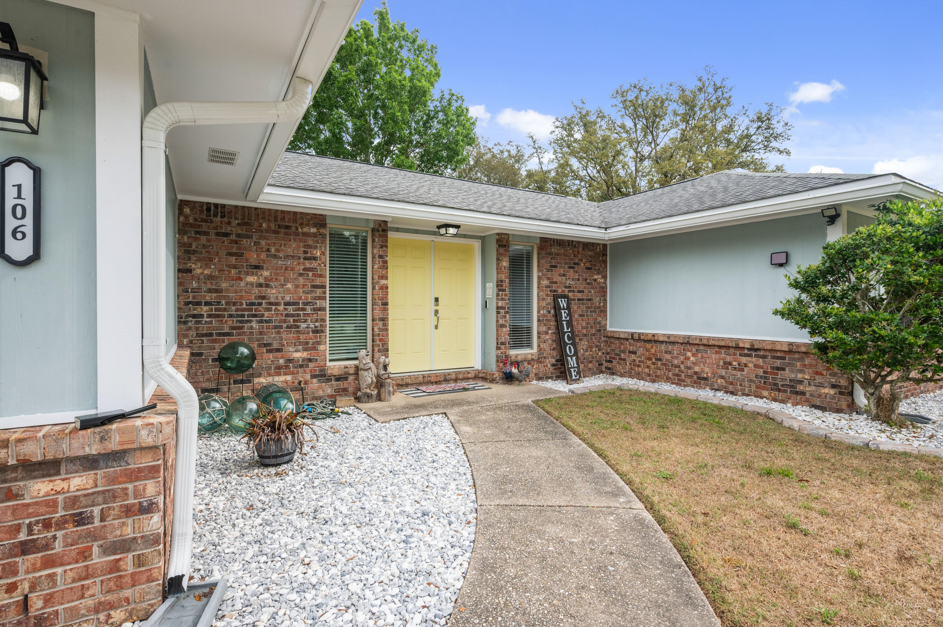 106 Dartmouth Way