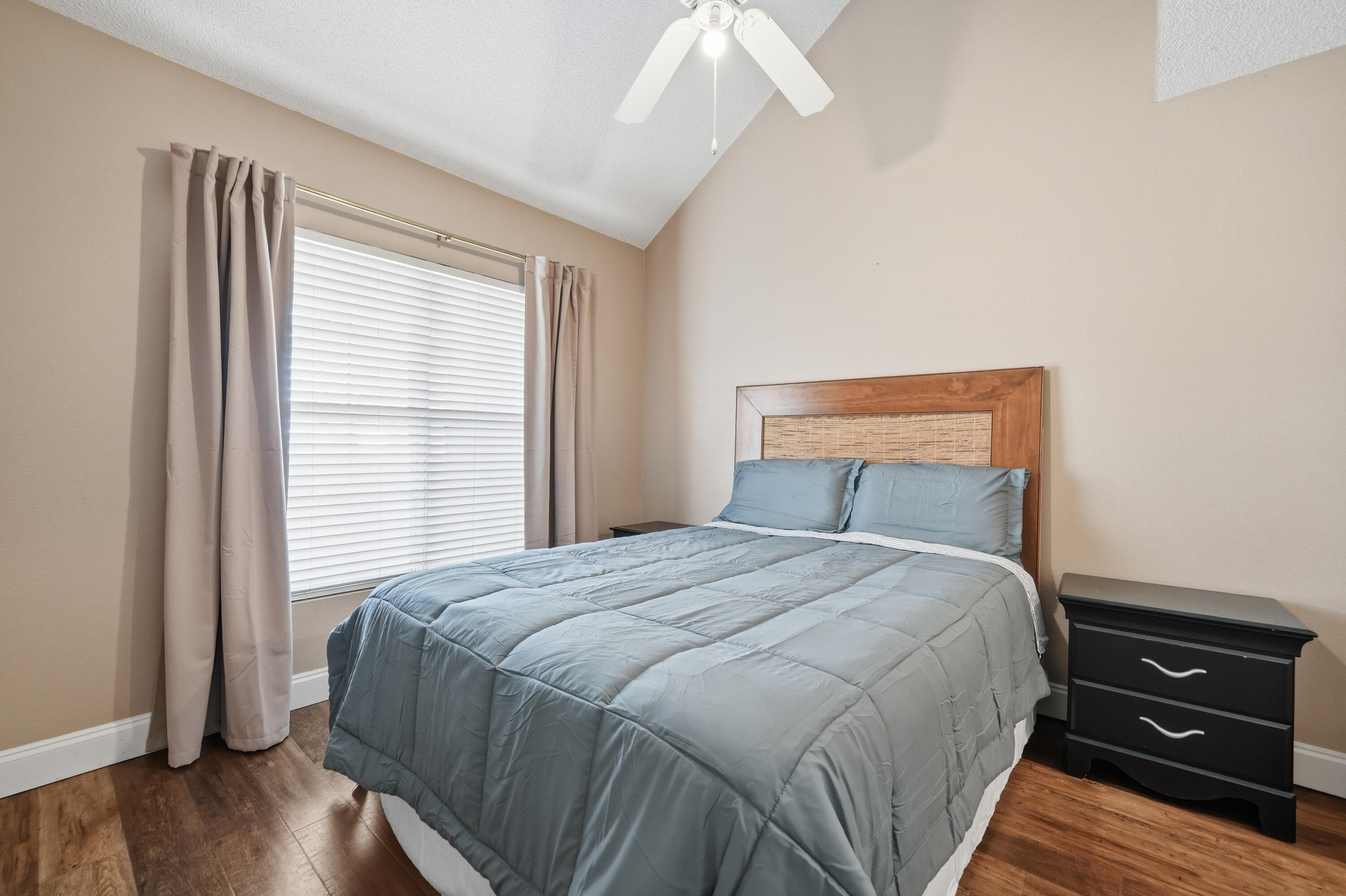 4274 Calinda Lane 256