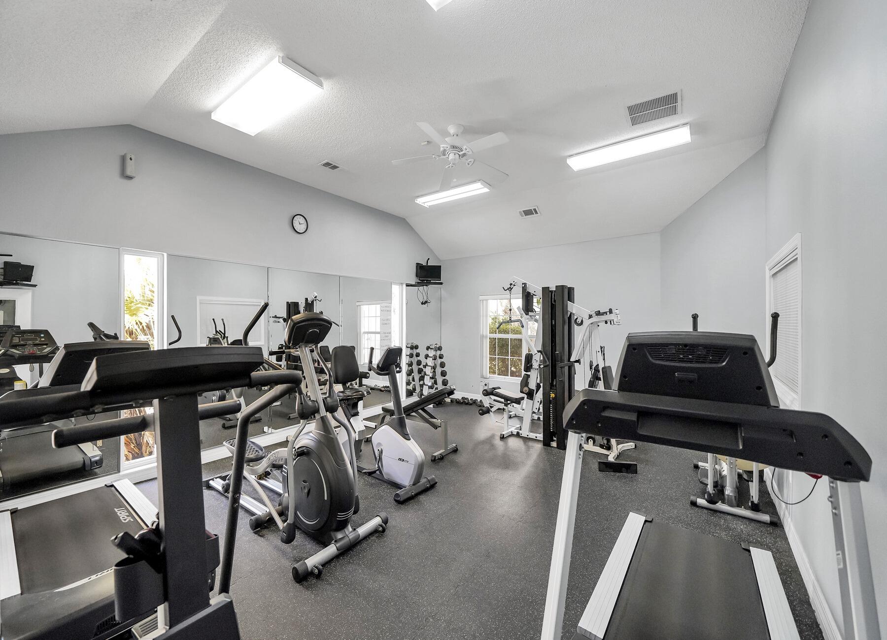 4274 Calinda Lane 256