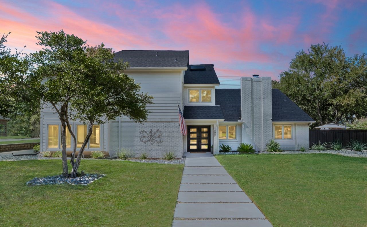 213 Inverness Drive