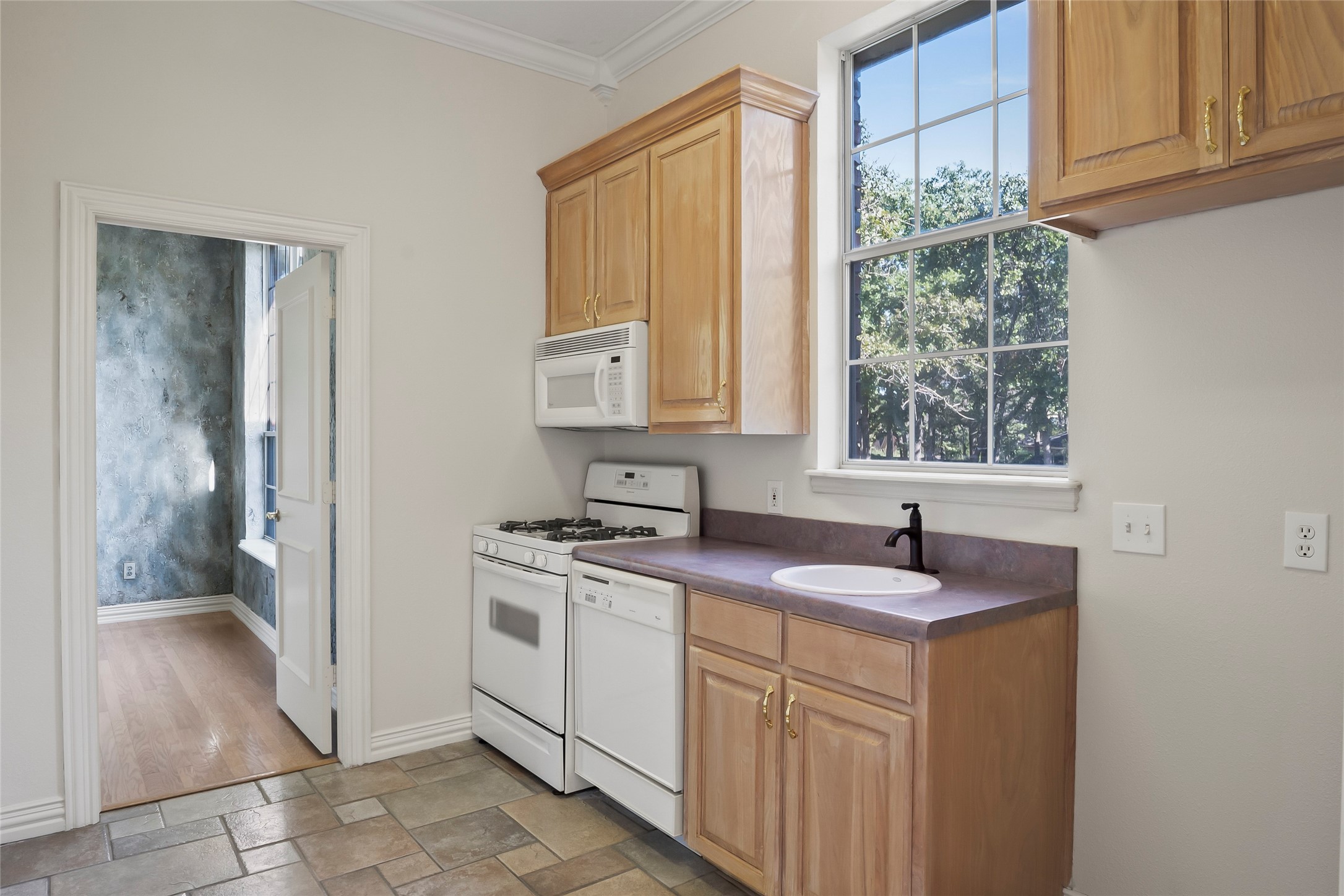 1214 Morgan Road