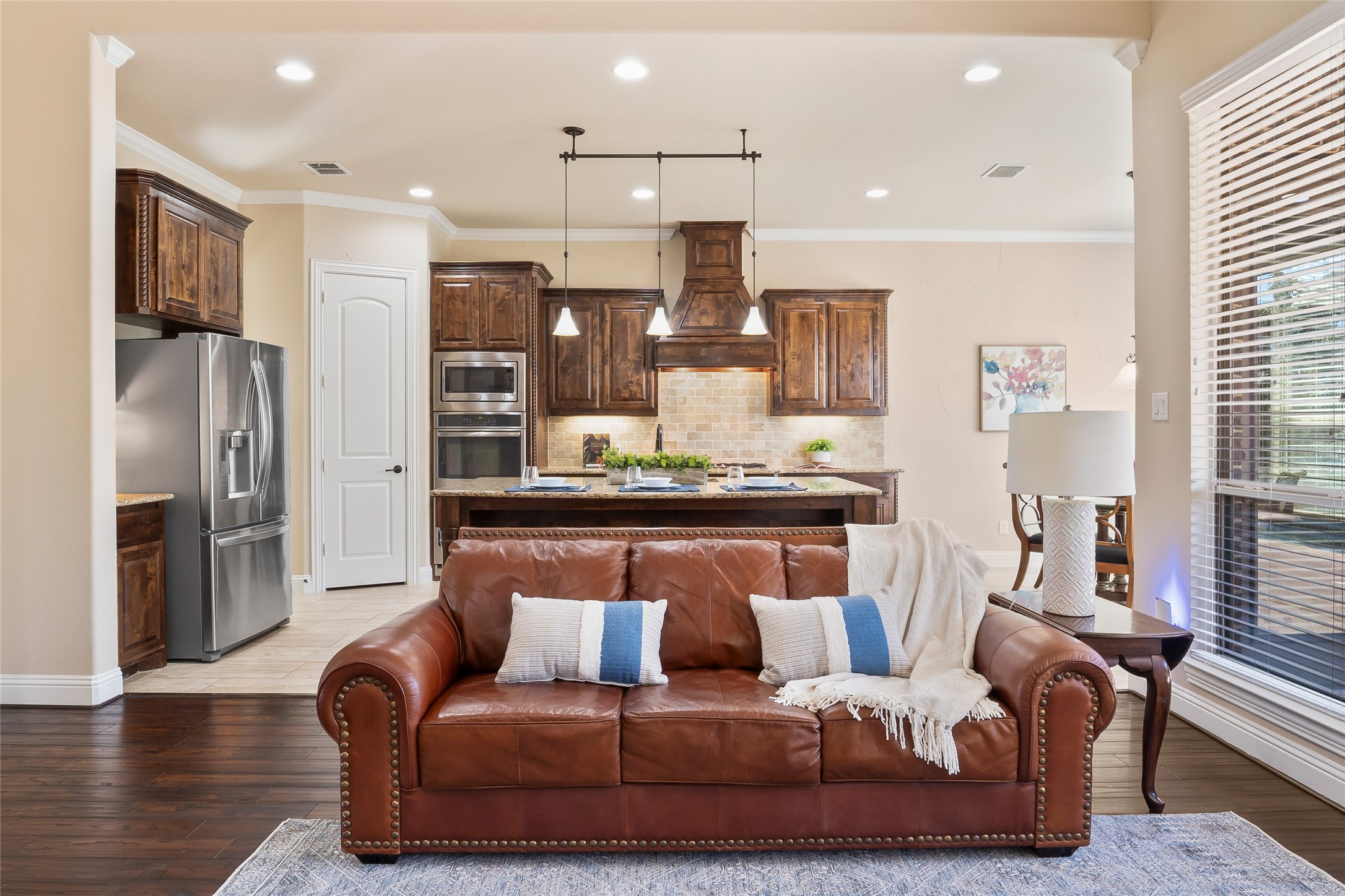 2822 Chatswood Drive