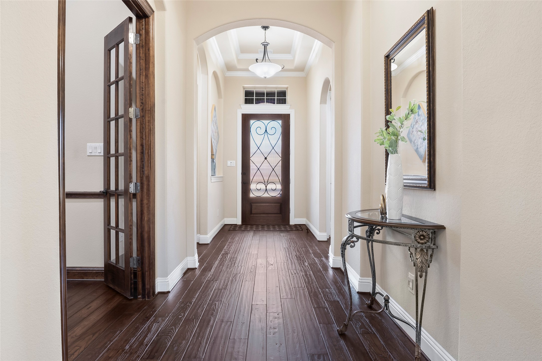 2822 Chatswood Drive