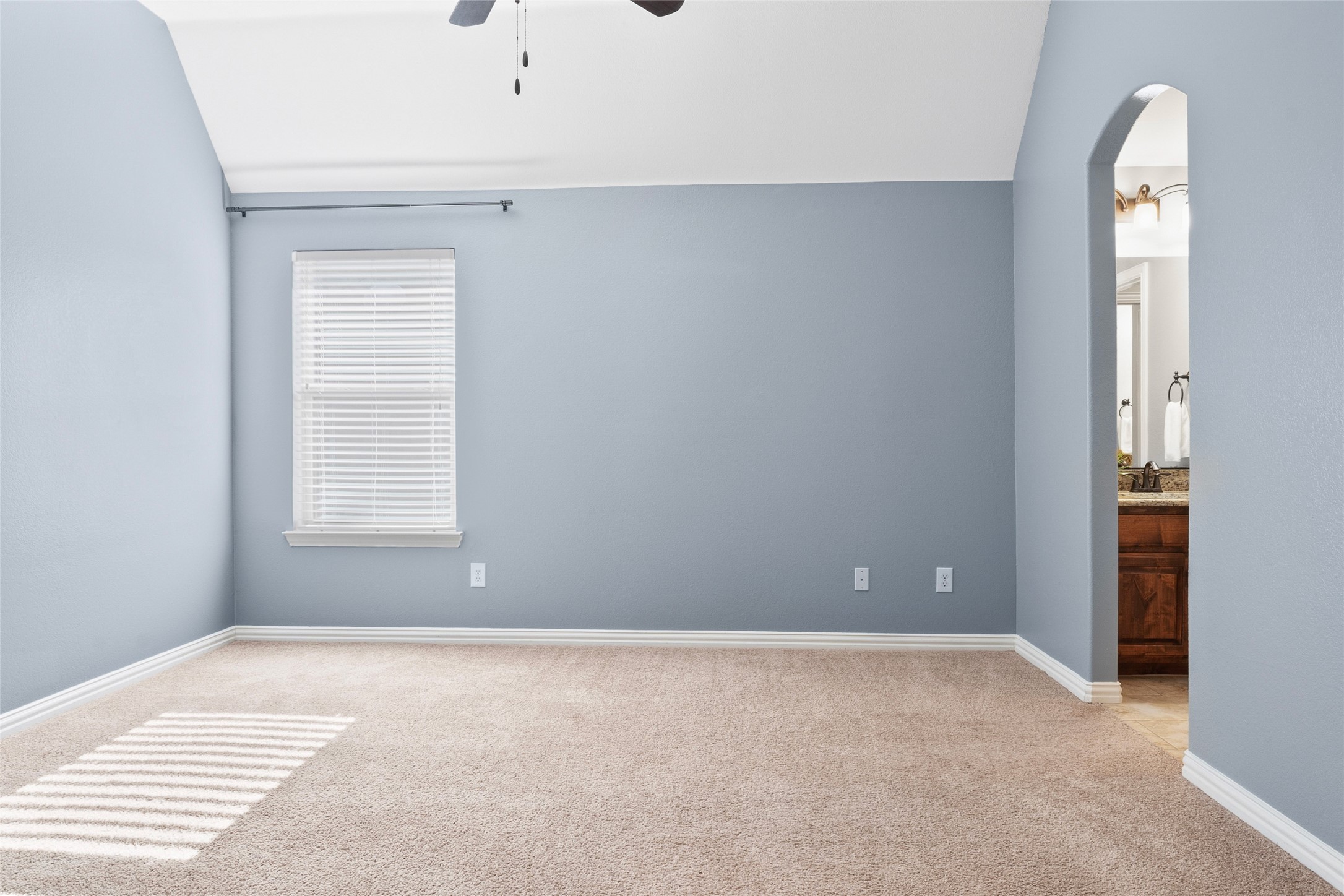 2808 Annandale Drive