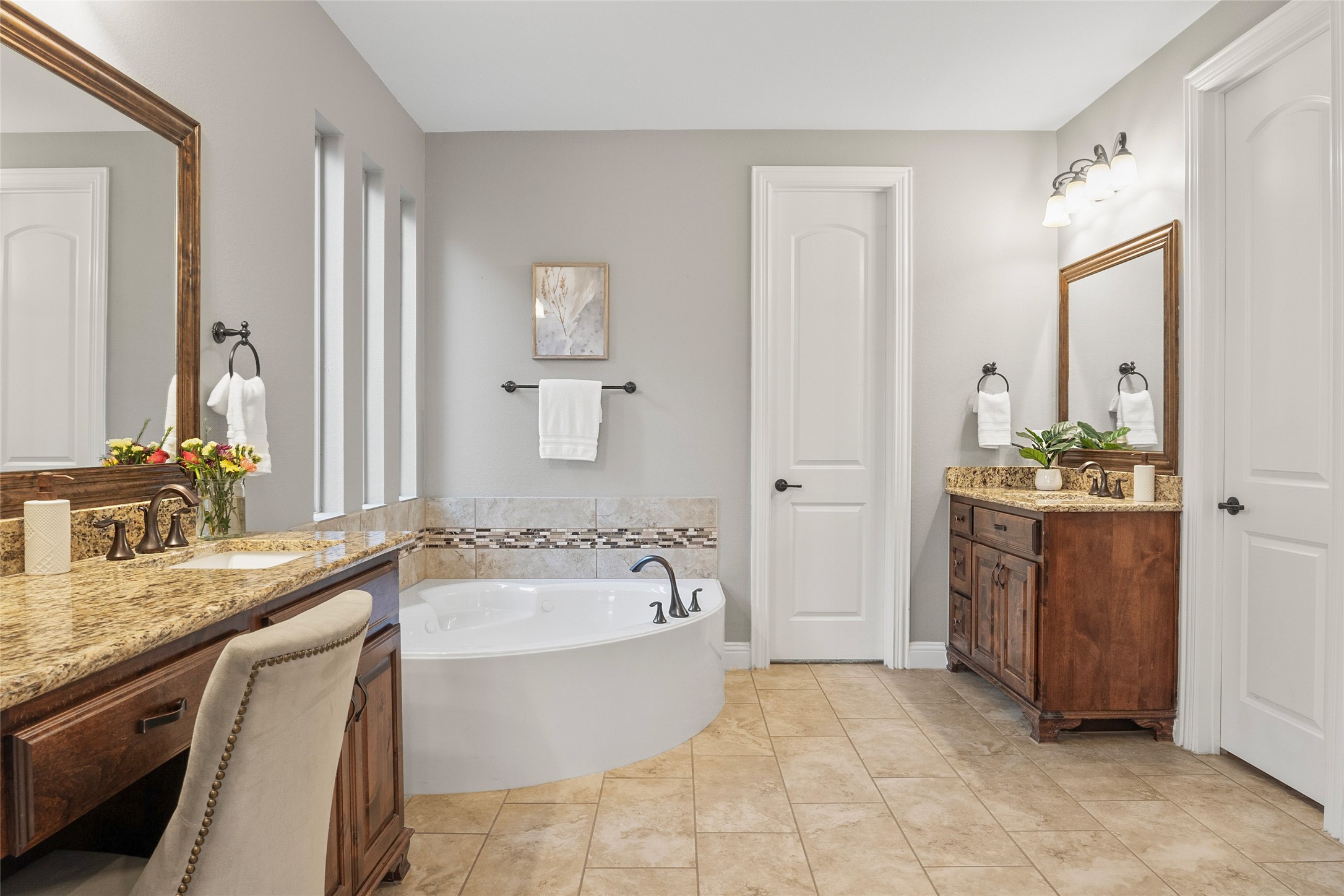 2808 Annandale Drive