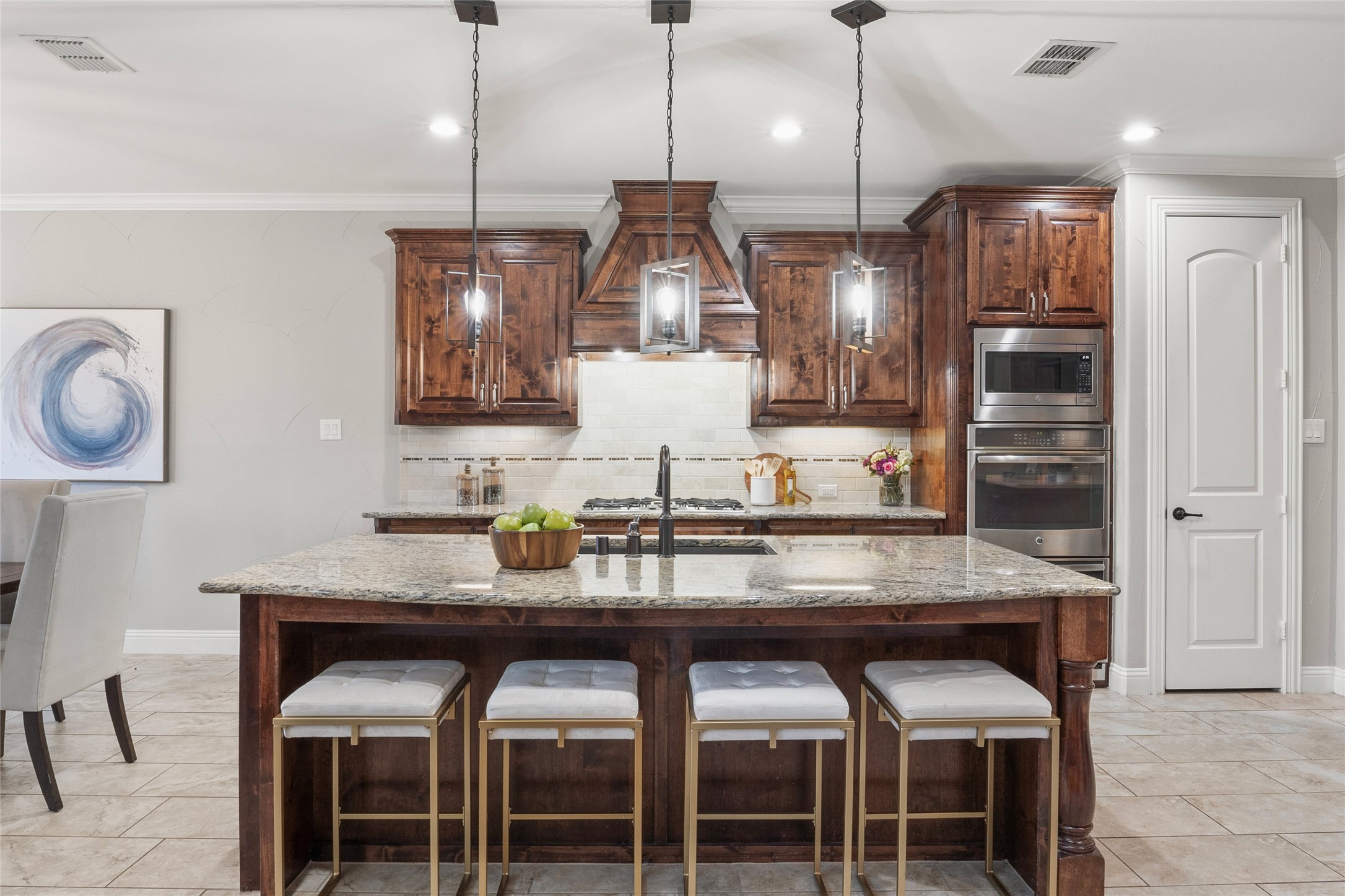 2808 Annandale Drive