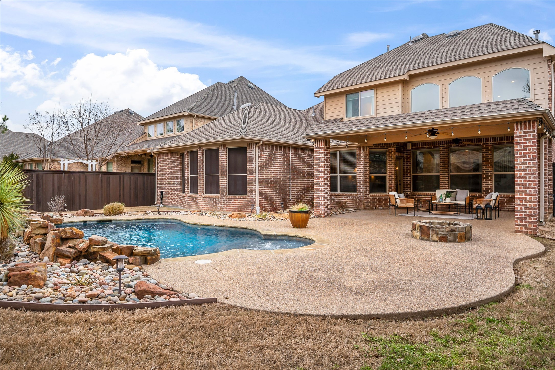2538 Morgan Lane