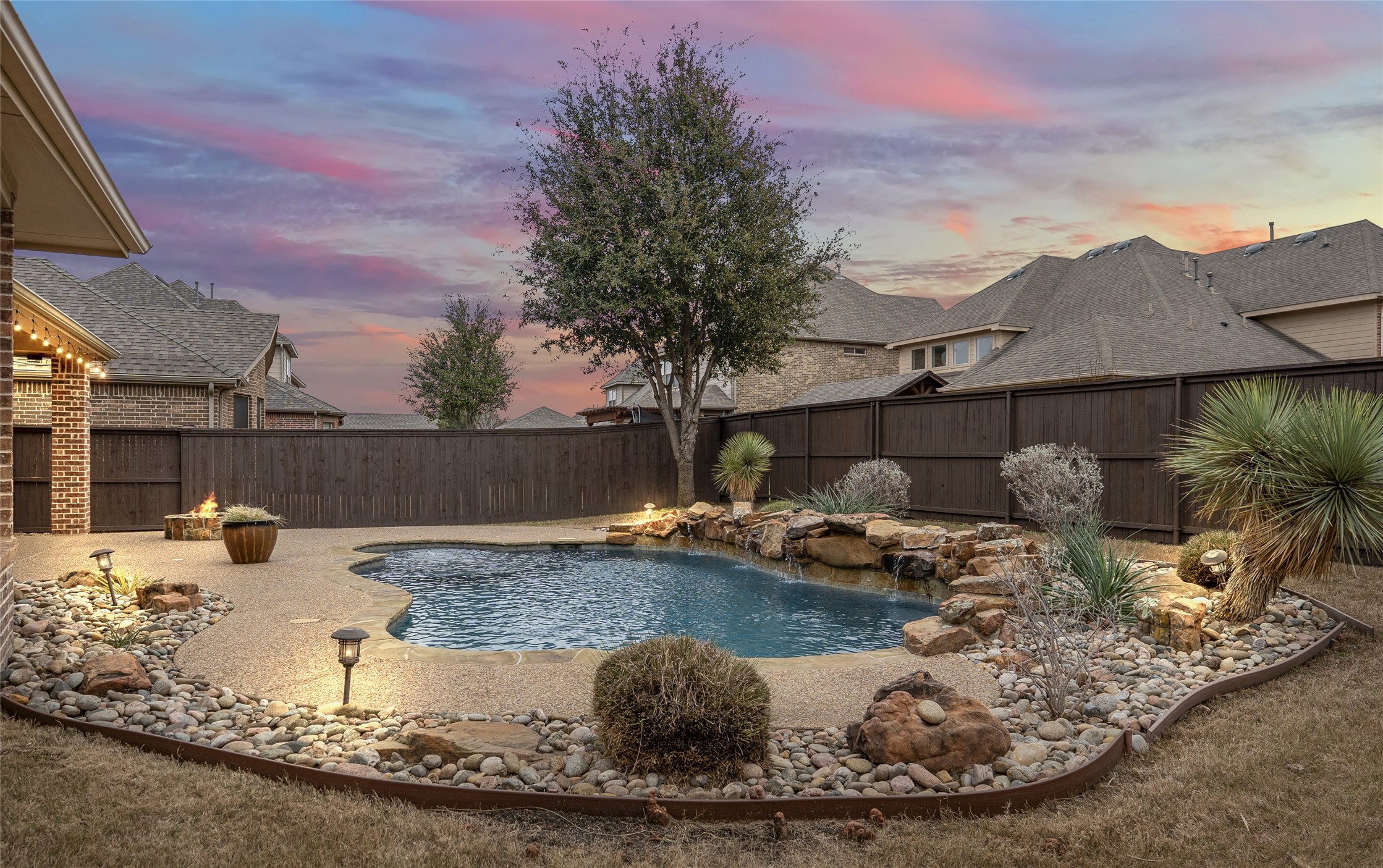2538 Morgan Lane