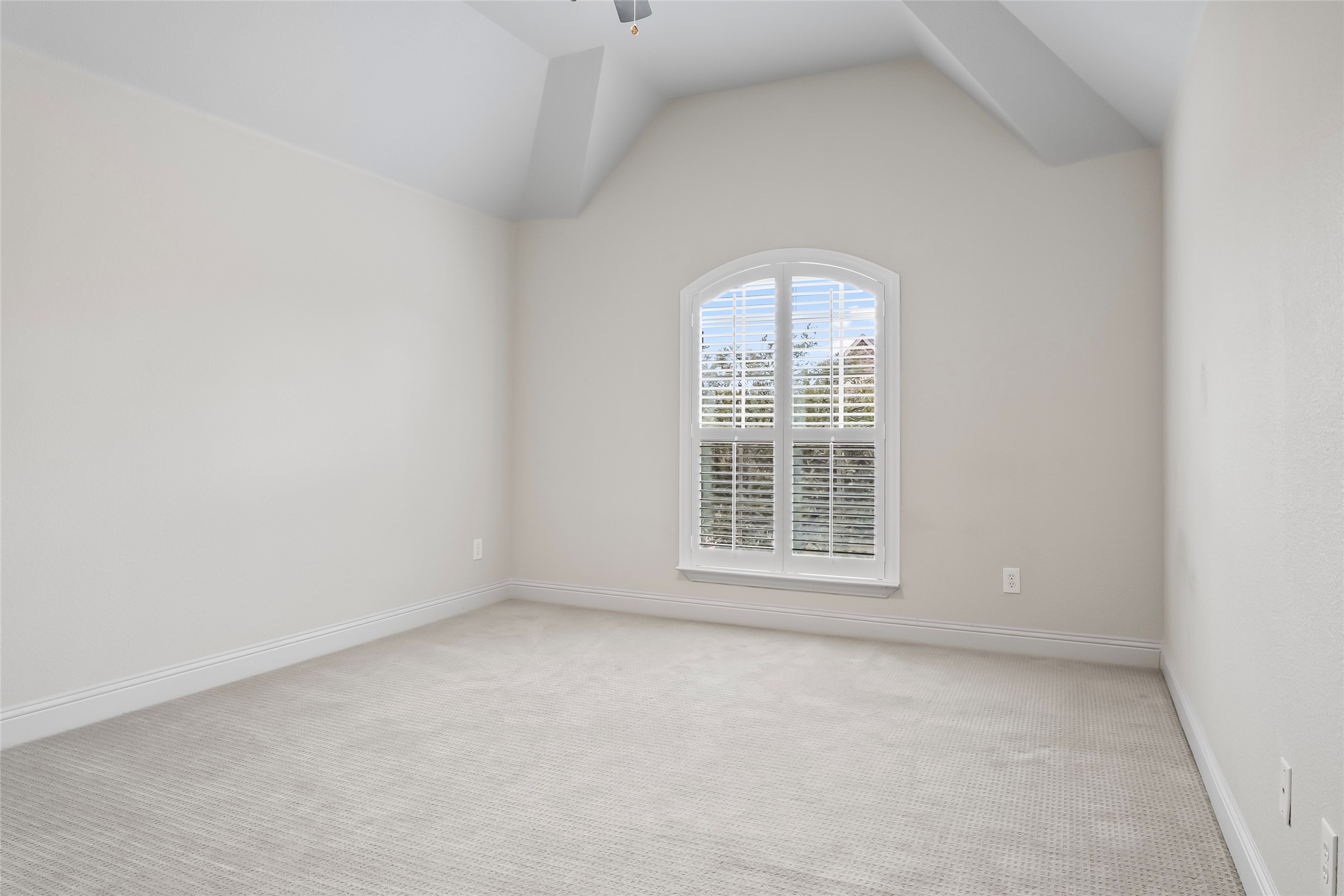 2418 Strathfield Lane