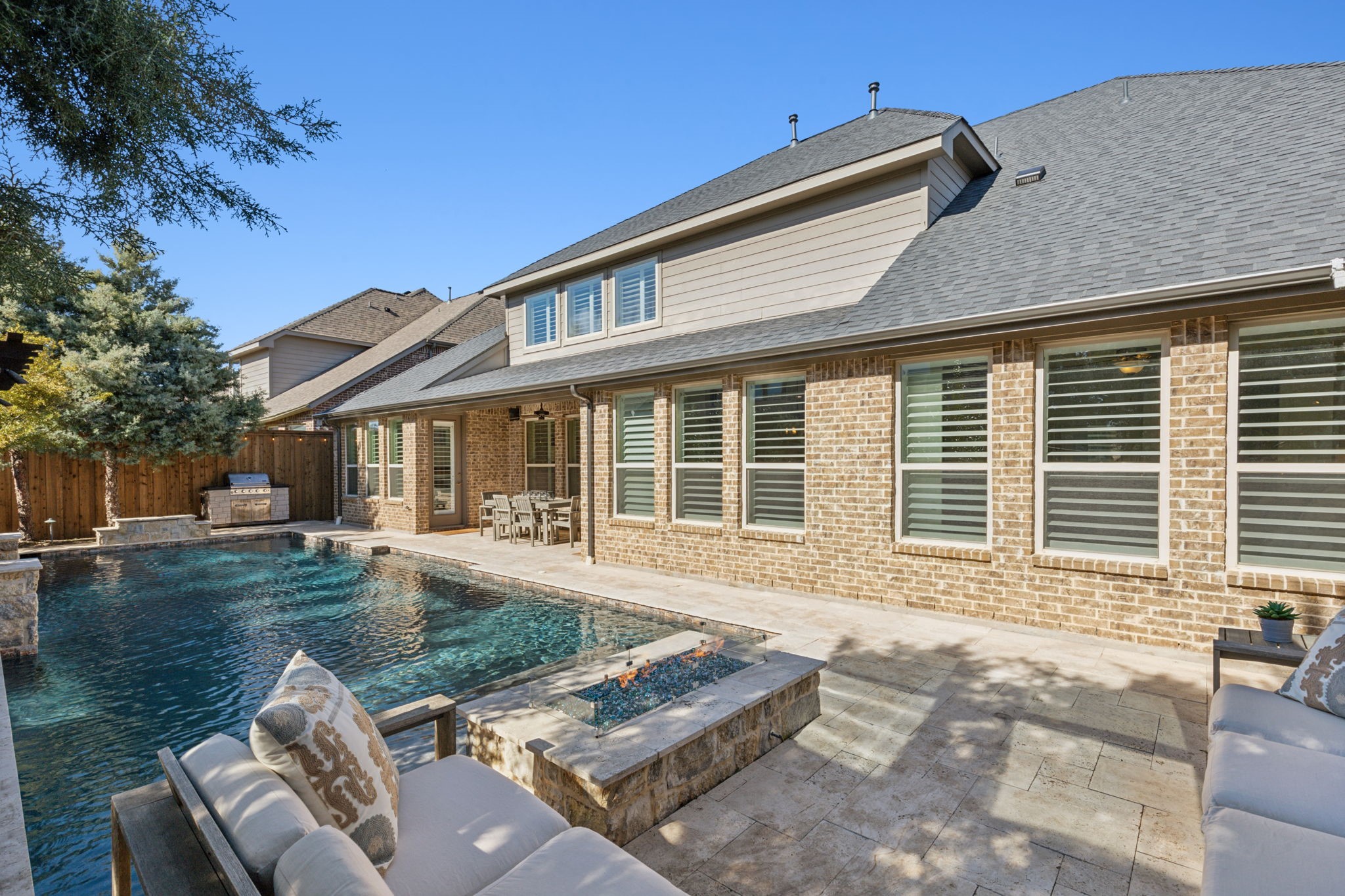 2808 Balmoral Drive