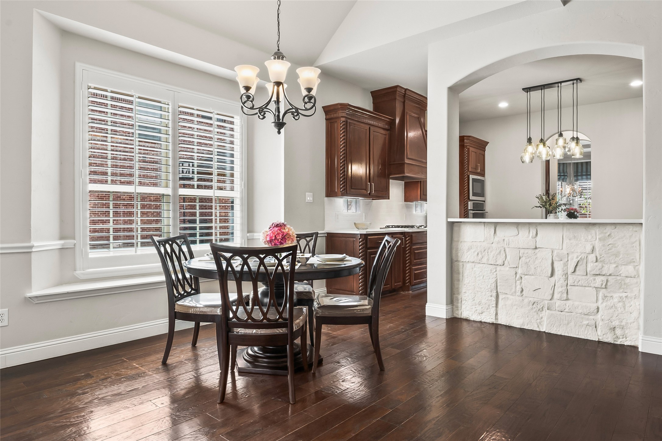 2504 Strathfield Lane
